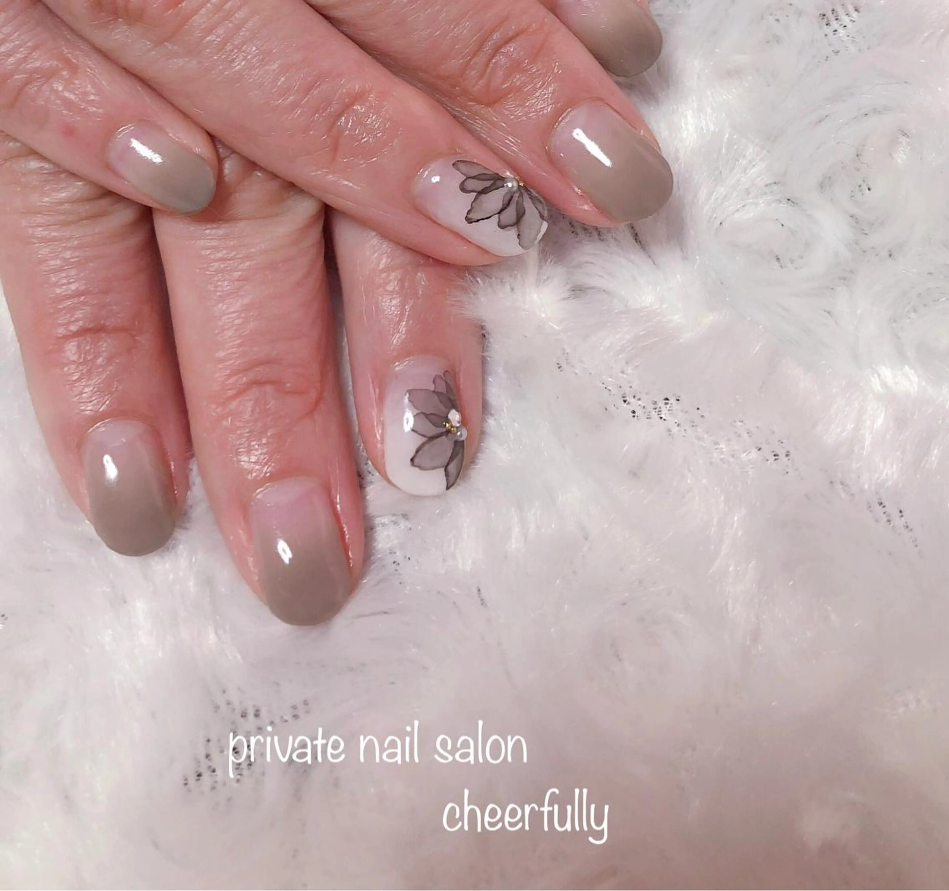 ネイル ハンドネイル ⭐️ cheerfullyのネイルデザイン