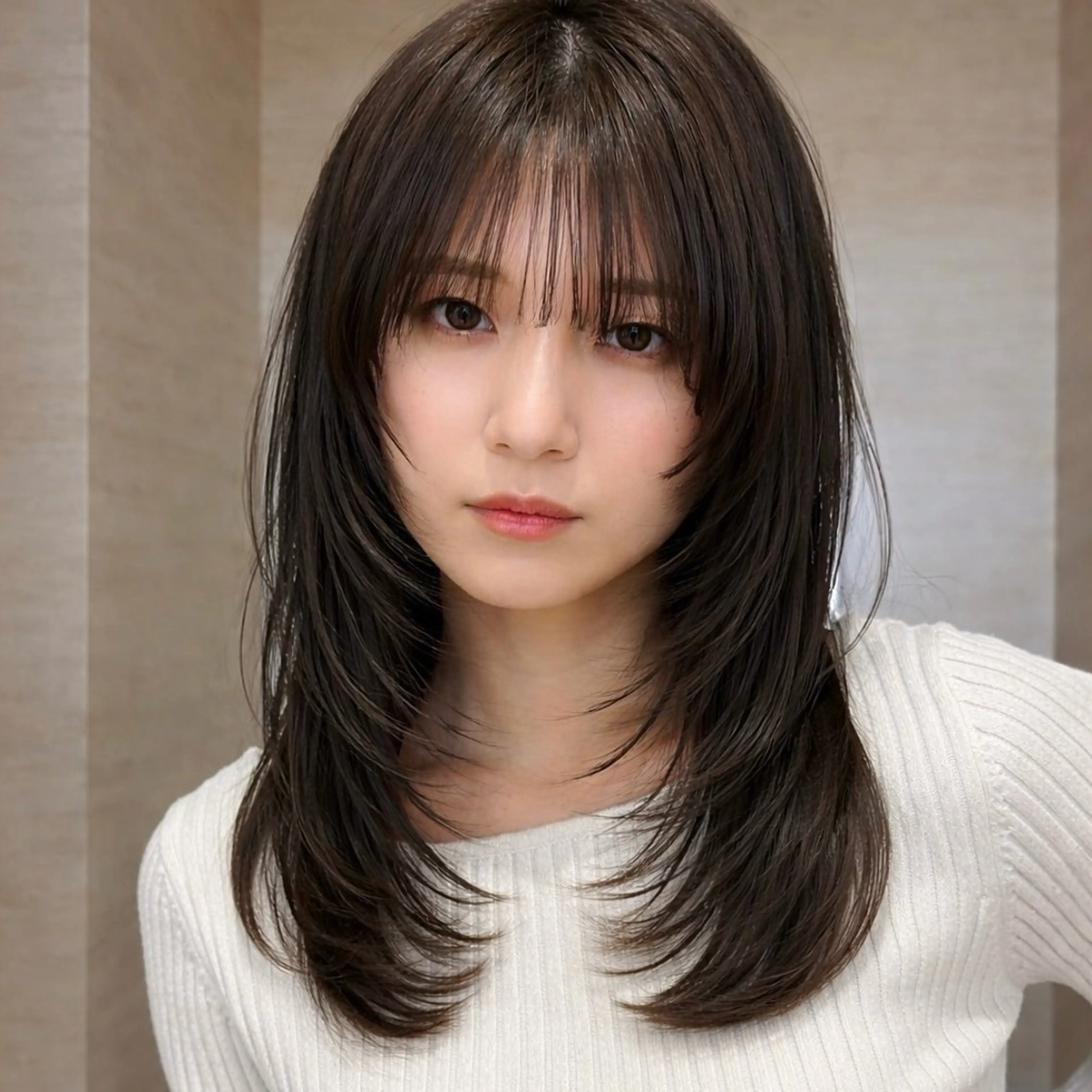 セミロング カラー カット ヘアカラー トリートメント レイヤー/ブリーチ/ 渋谷/ルル⭐️のヘアスタイル