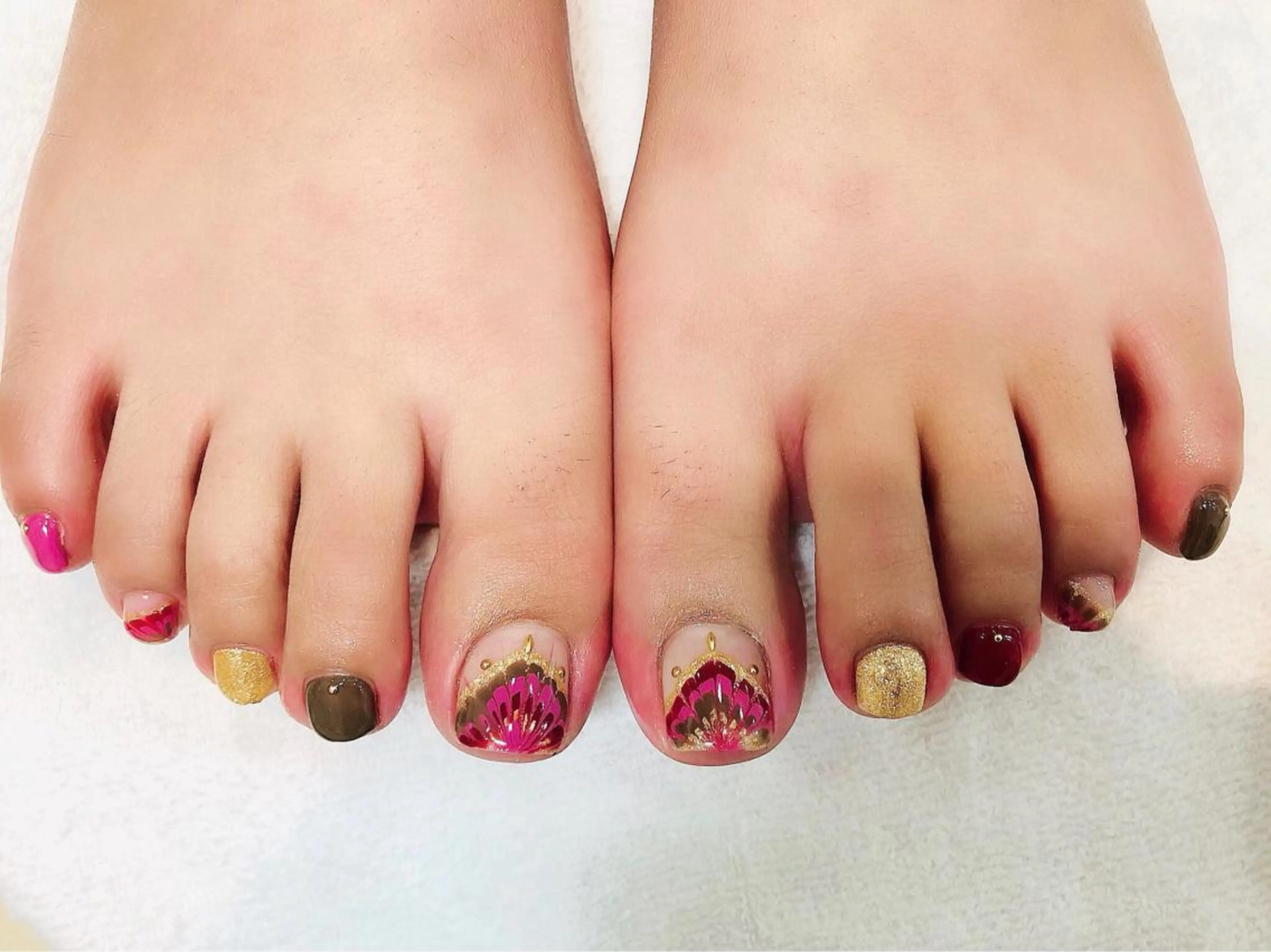 ネイル gorella Ａのネイルデザイン