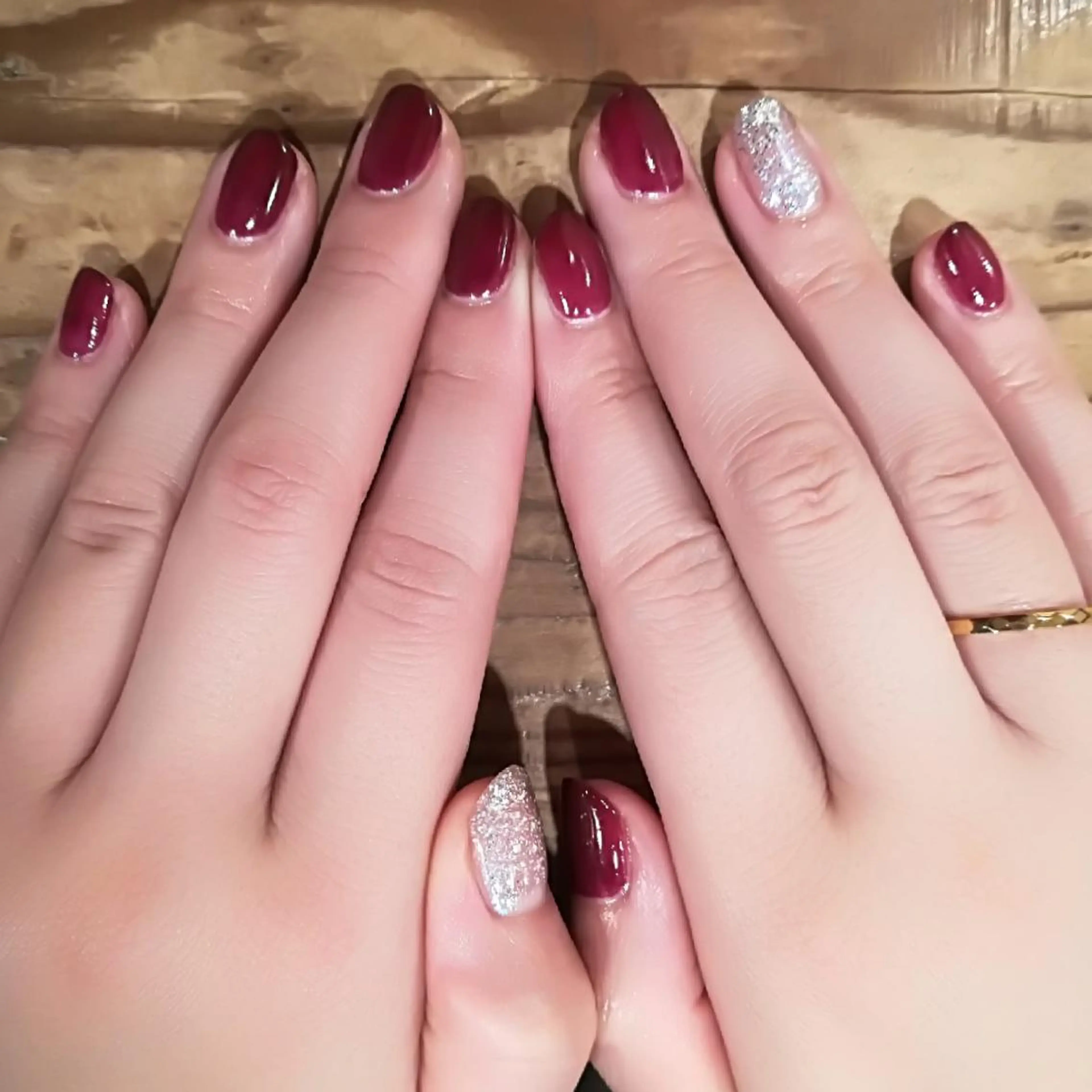 ネイル ハンドネイル 艶髪／艶カラー 🕊️MAKIKOのヘアスタイル