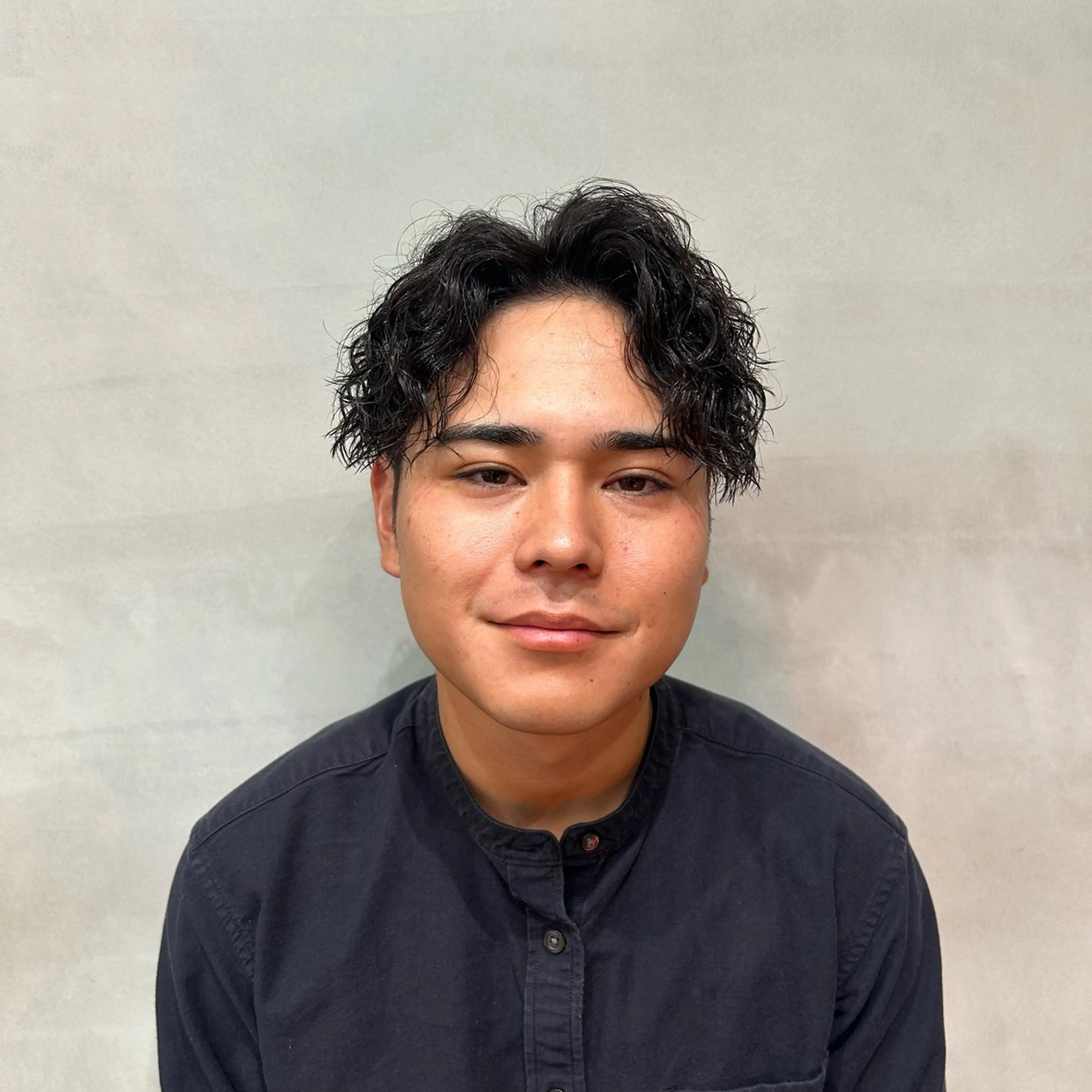 パーマ メンズ fifth 安次富　泰雅のヘアスタイル