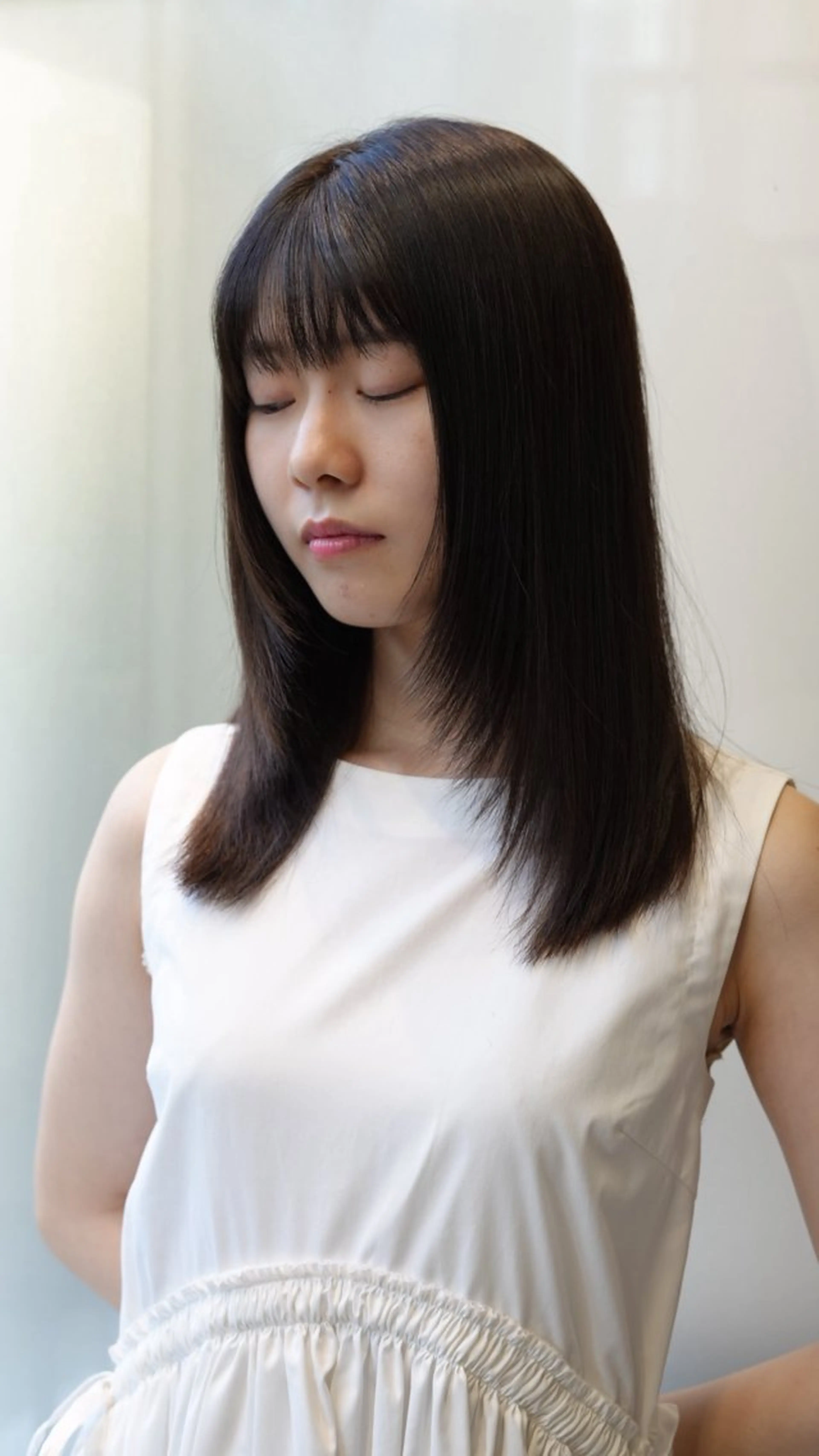 セミロング 大阪/心斎橋 レイヤー/勇介のヘアスタイル