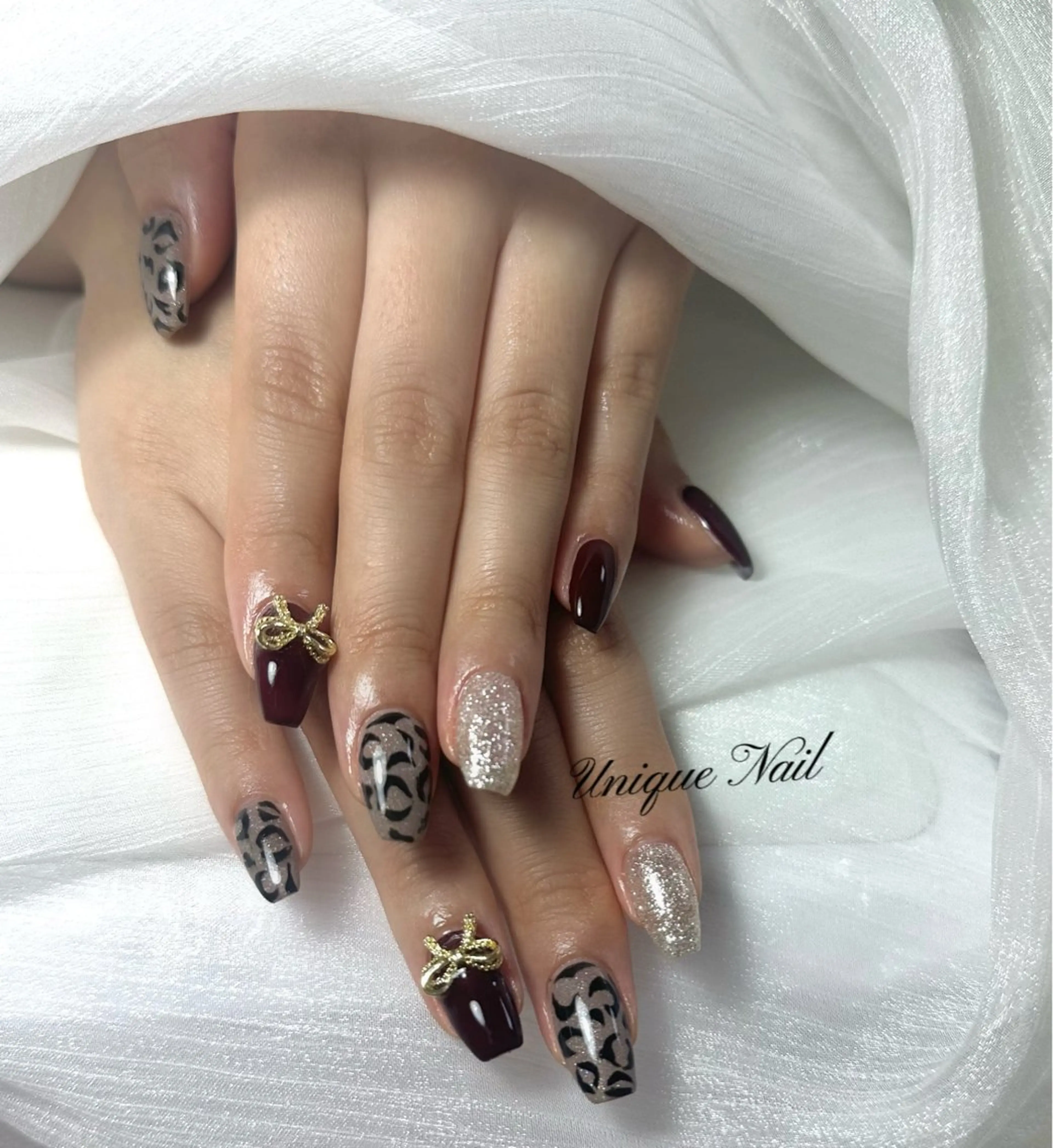 ネイル ハンドネイル ハンドケア UniqueNail さとみのネイルデザイン