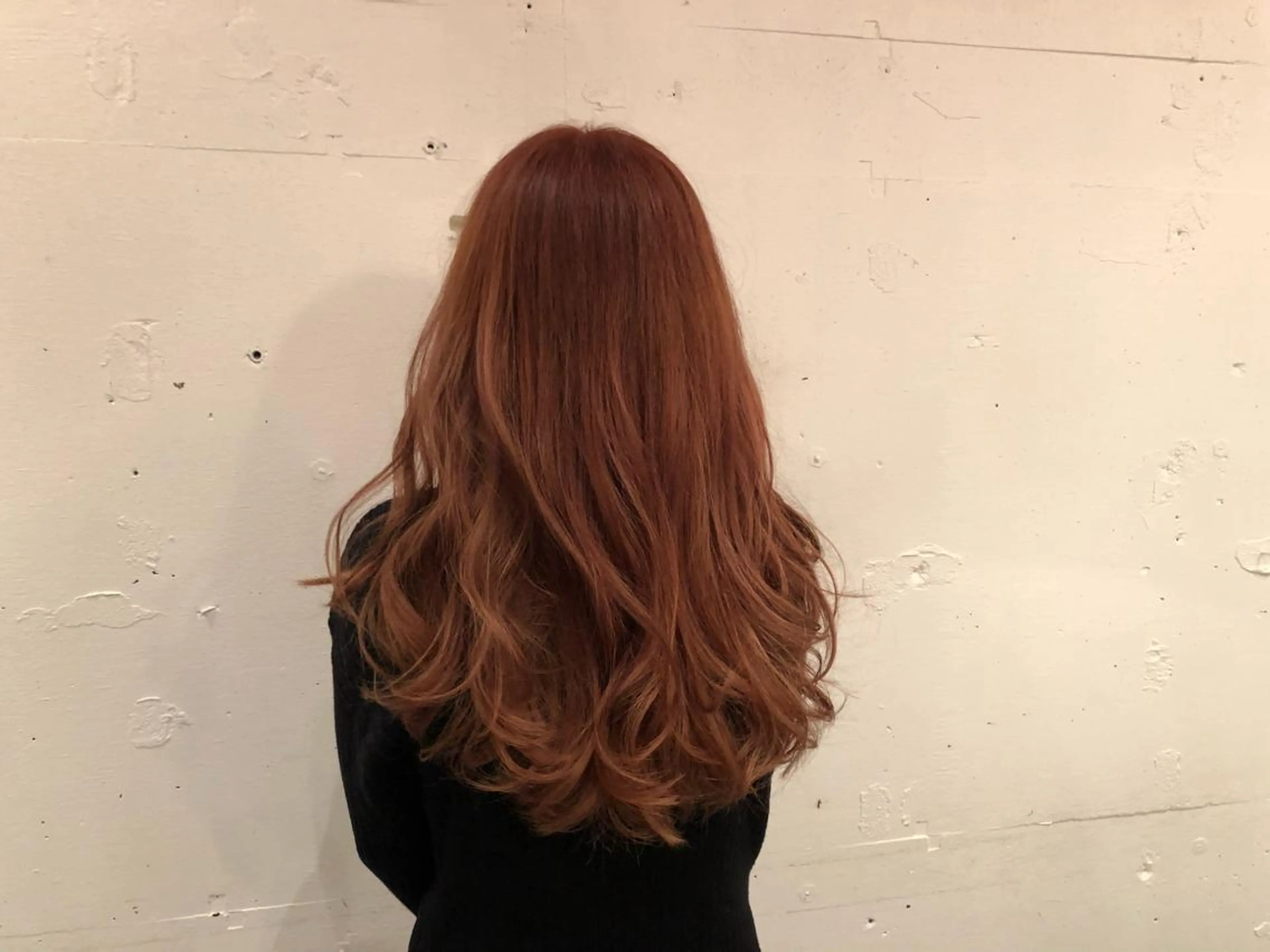 カラー ブリーチ ブラウンカラー レッドカラー ヘアカラー トリートメント 小森谷 亮太のヘアスタイル