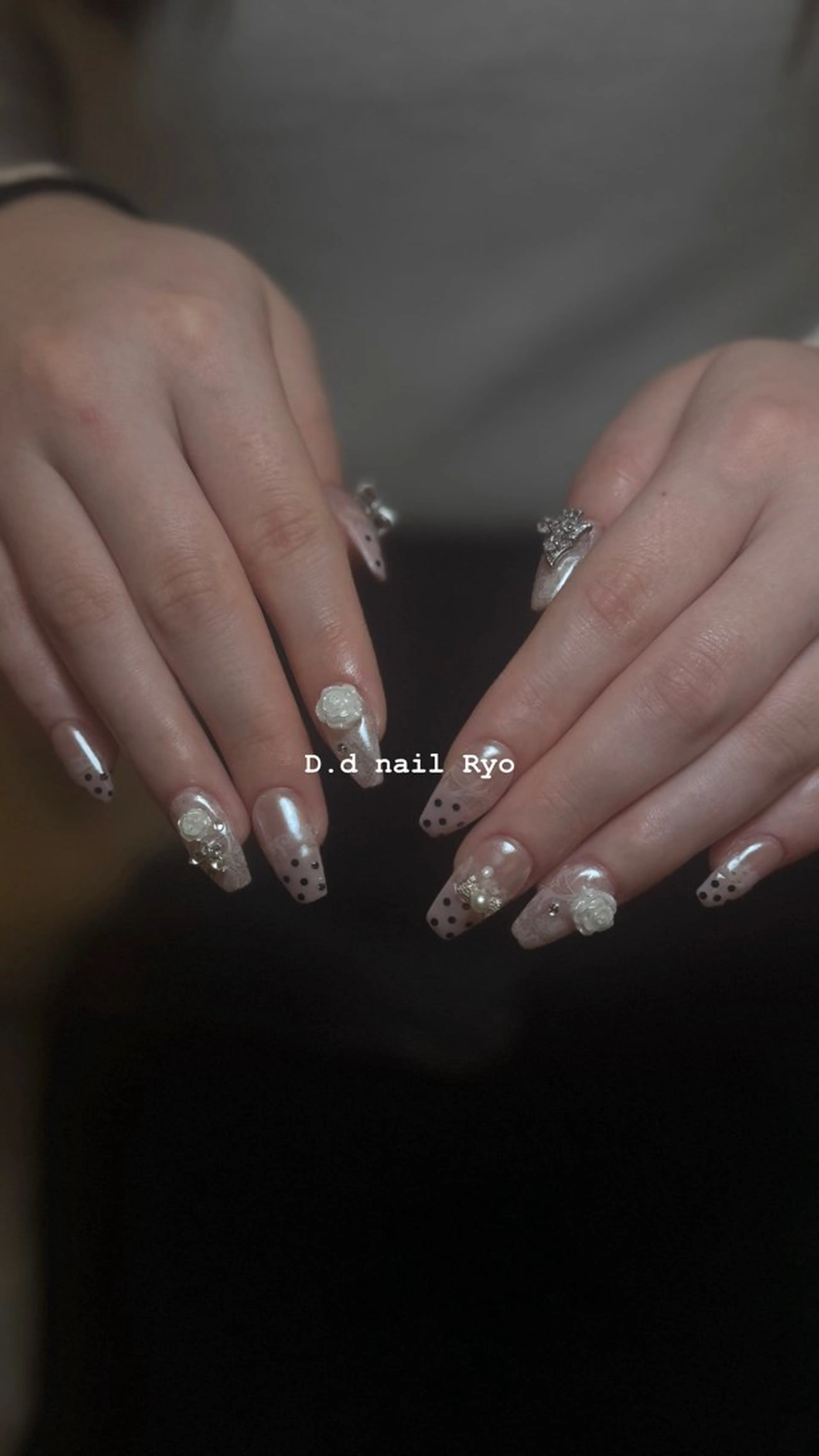 ネイル ワンホンネイル D.d Ryo🎀のネイルデザイン