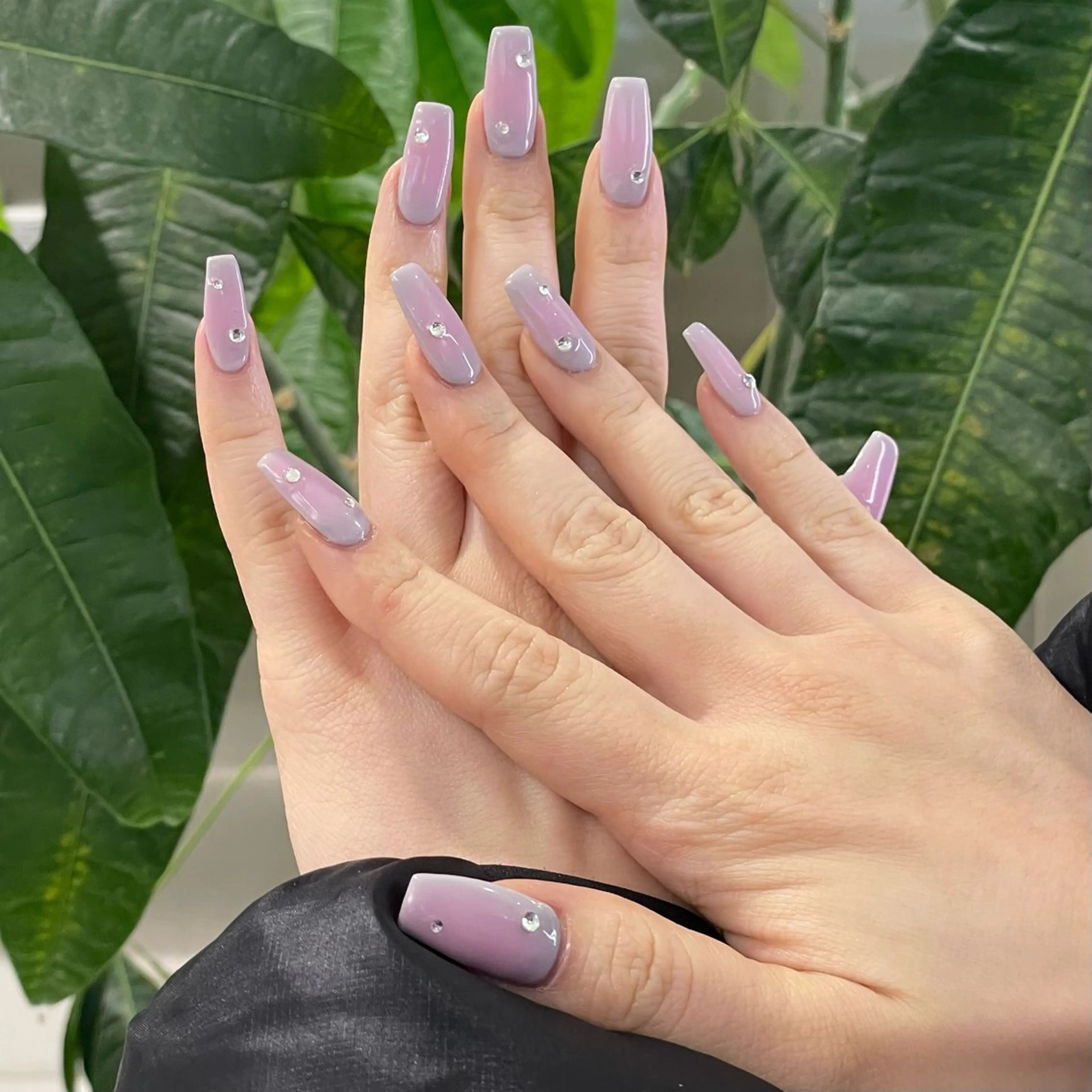 ネイル クルミ/ 💕ワンホンネイルのネイルデザイン