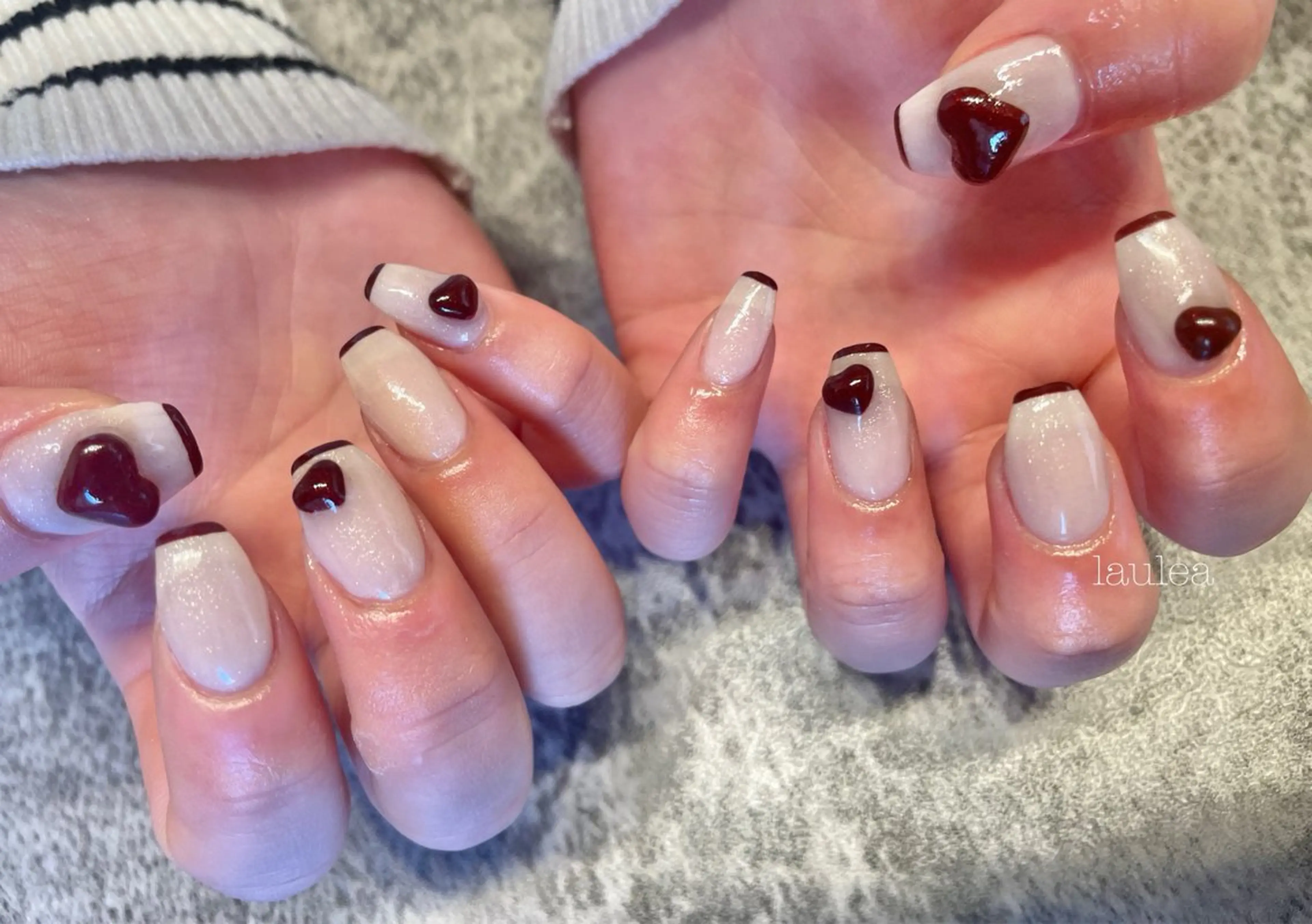 ミディアム ハンドネイル nagase yumiのネイルデザイン