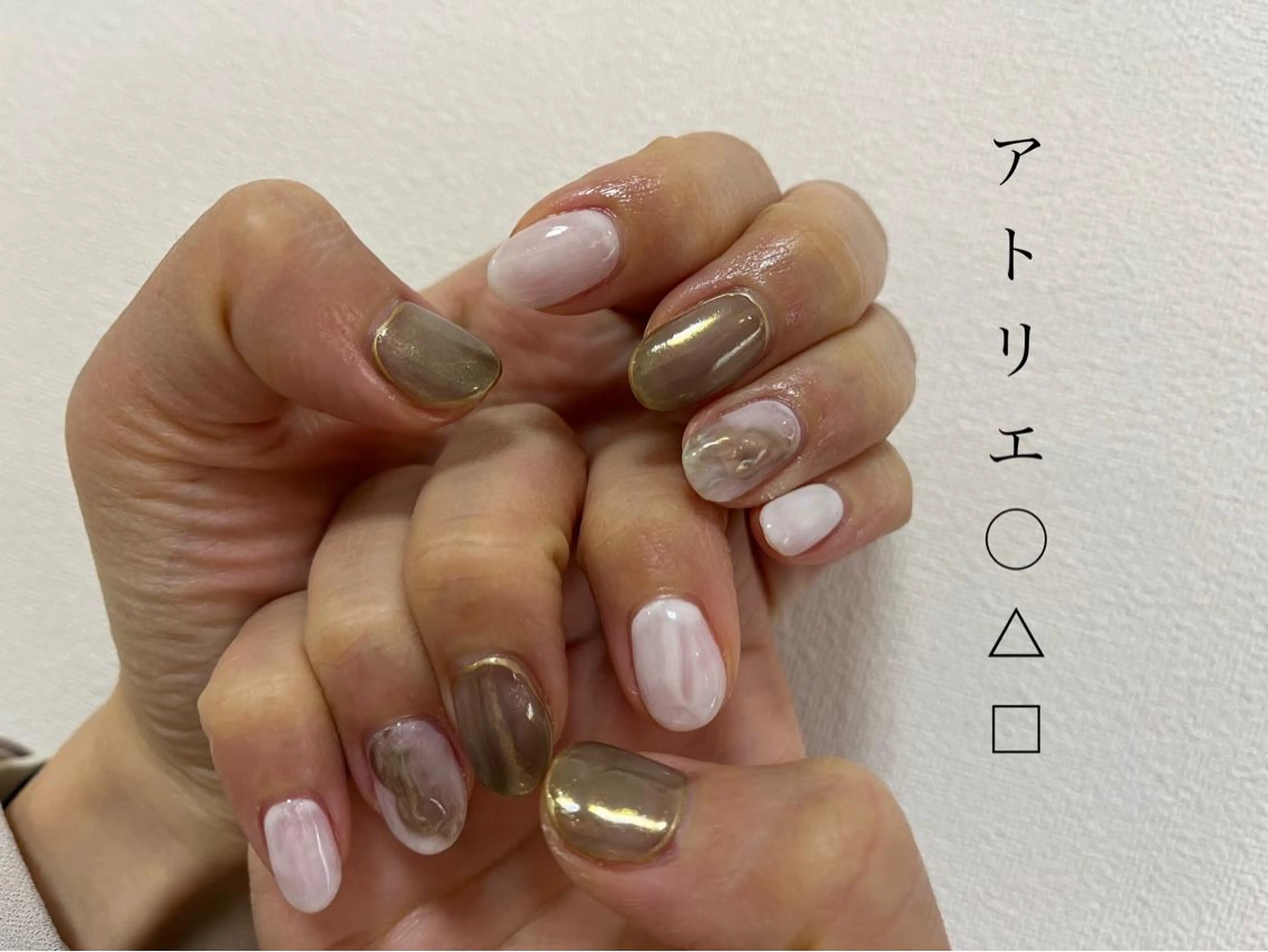 ネイル ハンドネイル アトリエ ○△□のネイルデザイン
