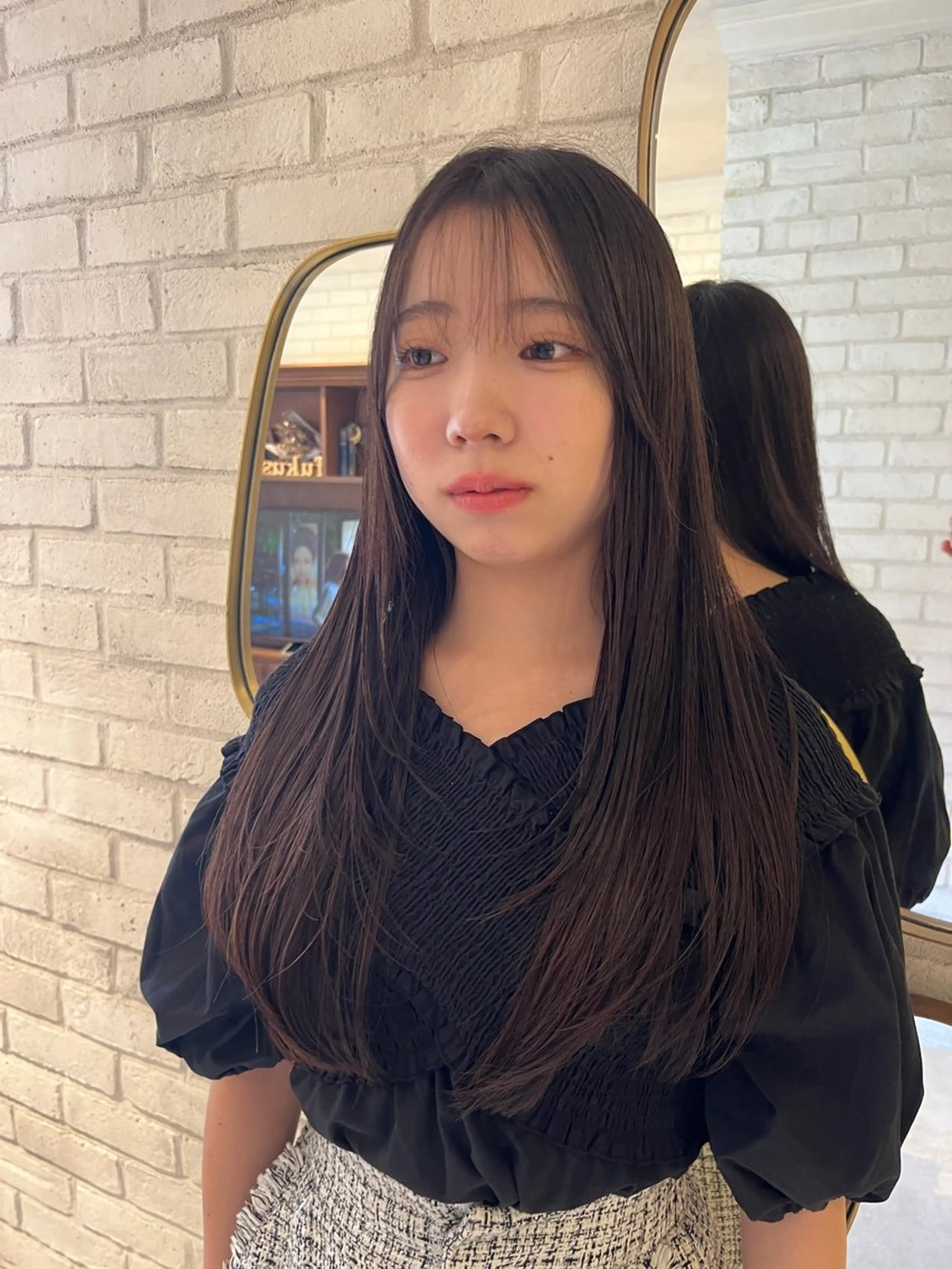 ロング カラー レイヤーカット 橘 ゆきののヘアスタイル