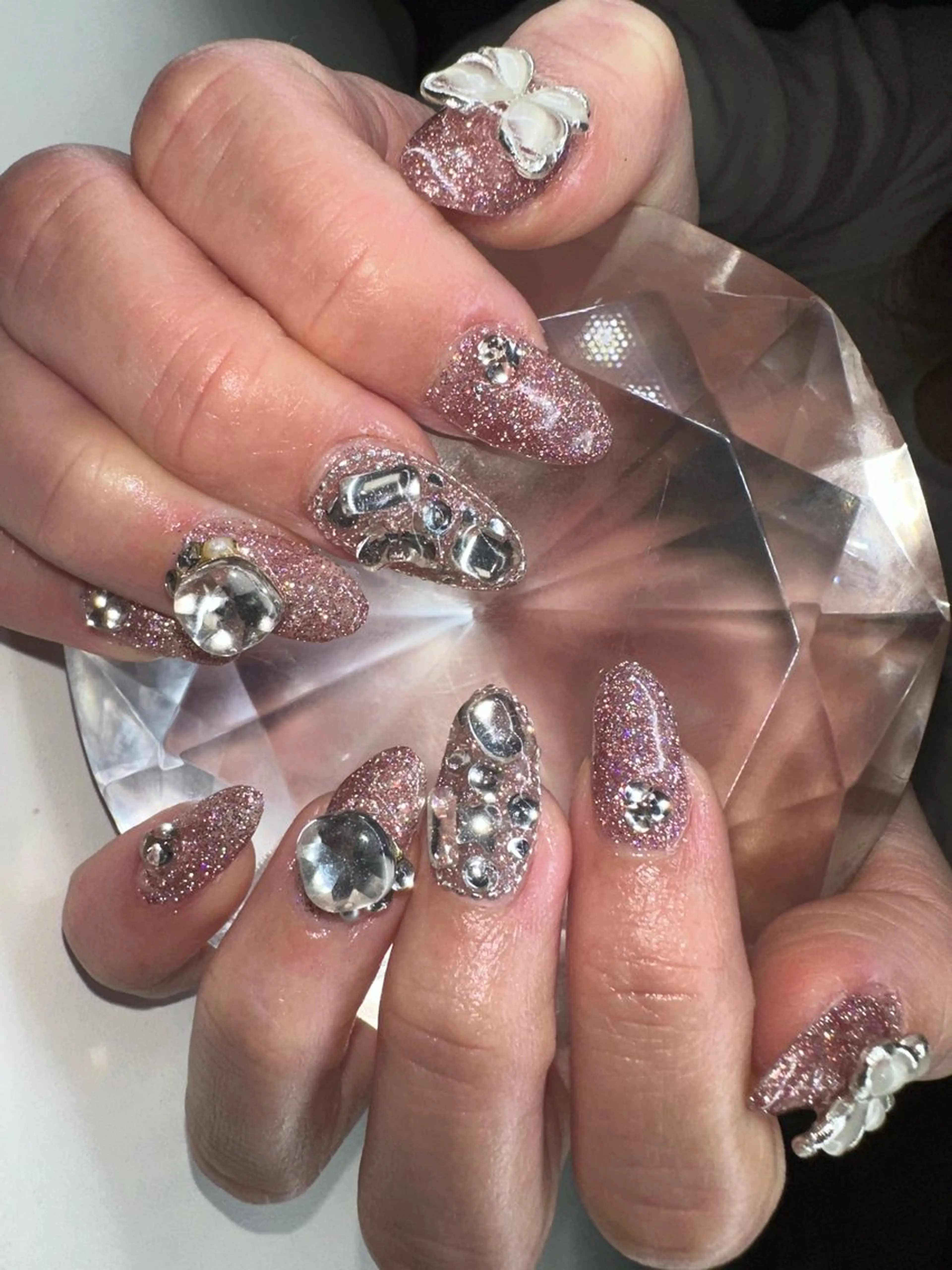 セミロング ハンドネイル YOKOSUKA🧸 NAIL🌿🫧💛のネイルデザイン