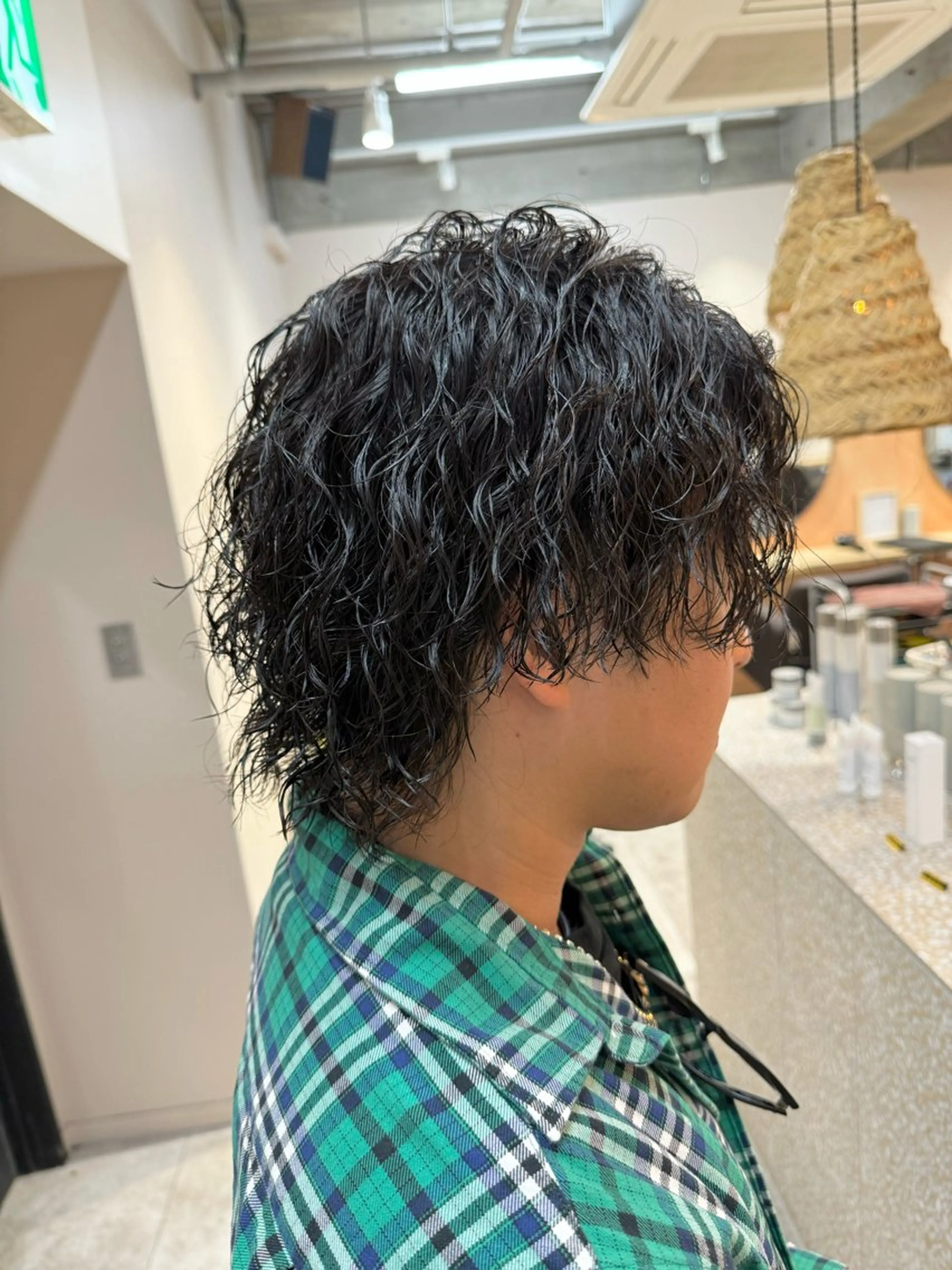 カラー パーマ メンズ メンズパーマ ツイストスパイラルパーマ スパイラルパーマ カット ヘアカラー パーマ メンズ特化 TAKUYAのヘアスタイル