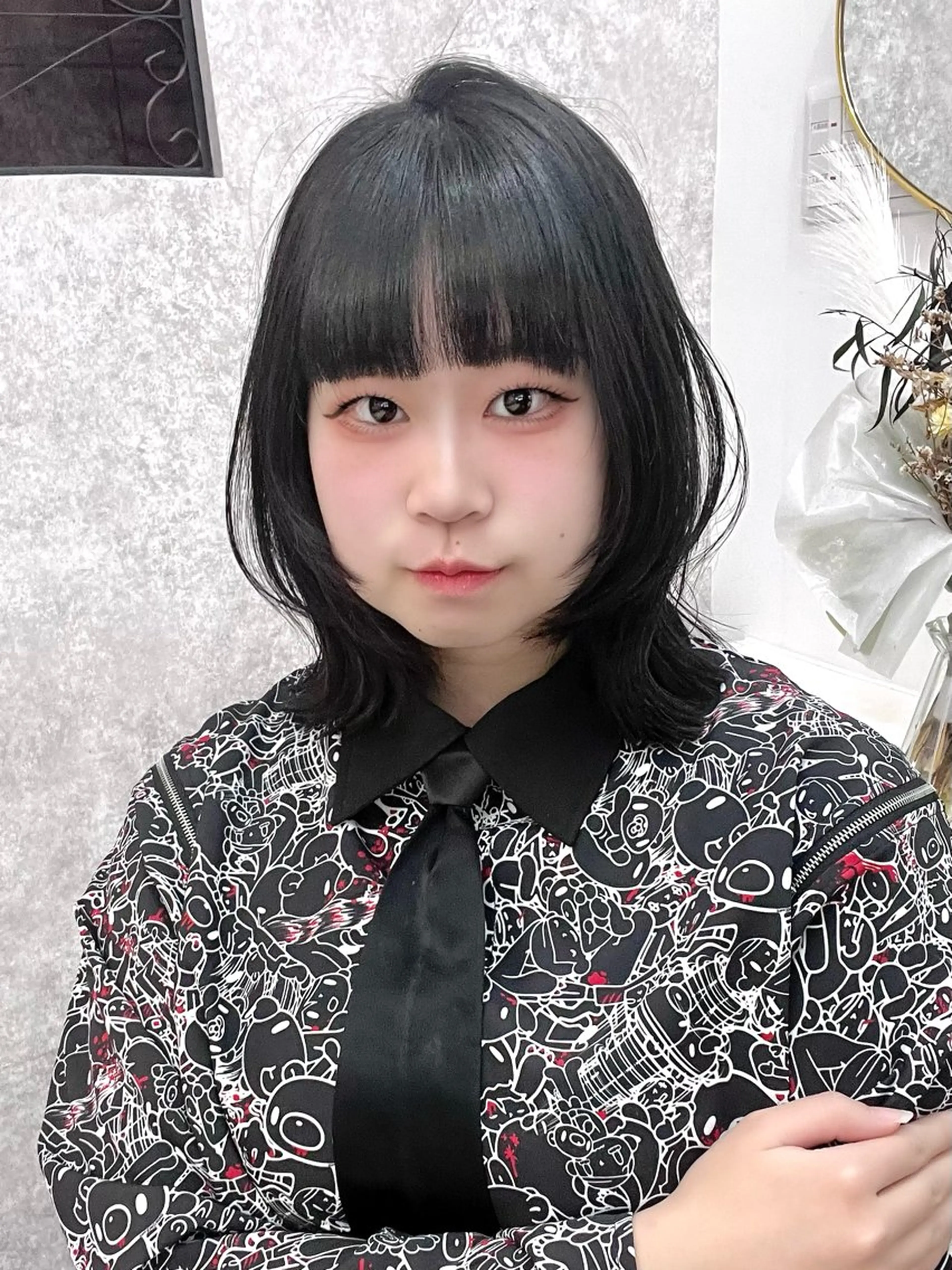 ミディアム カット 💓Yuri💓 ハイトーン/デザインのヘアスタイル