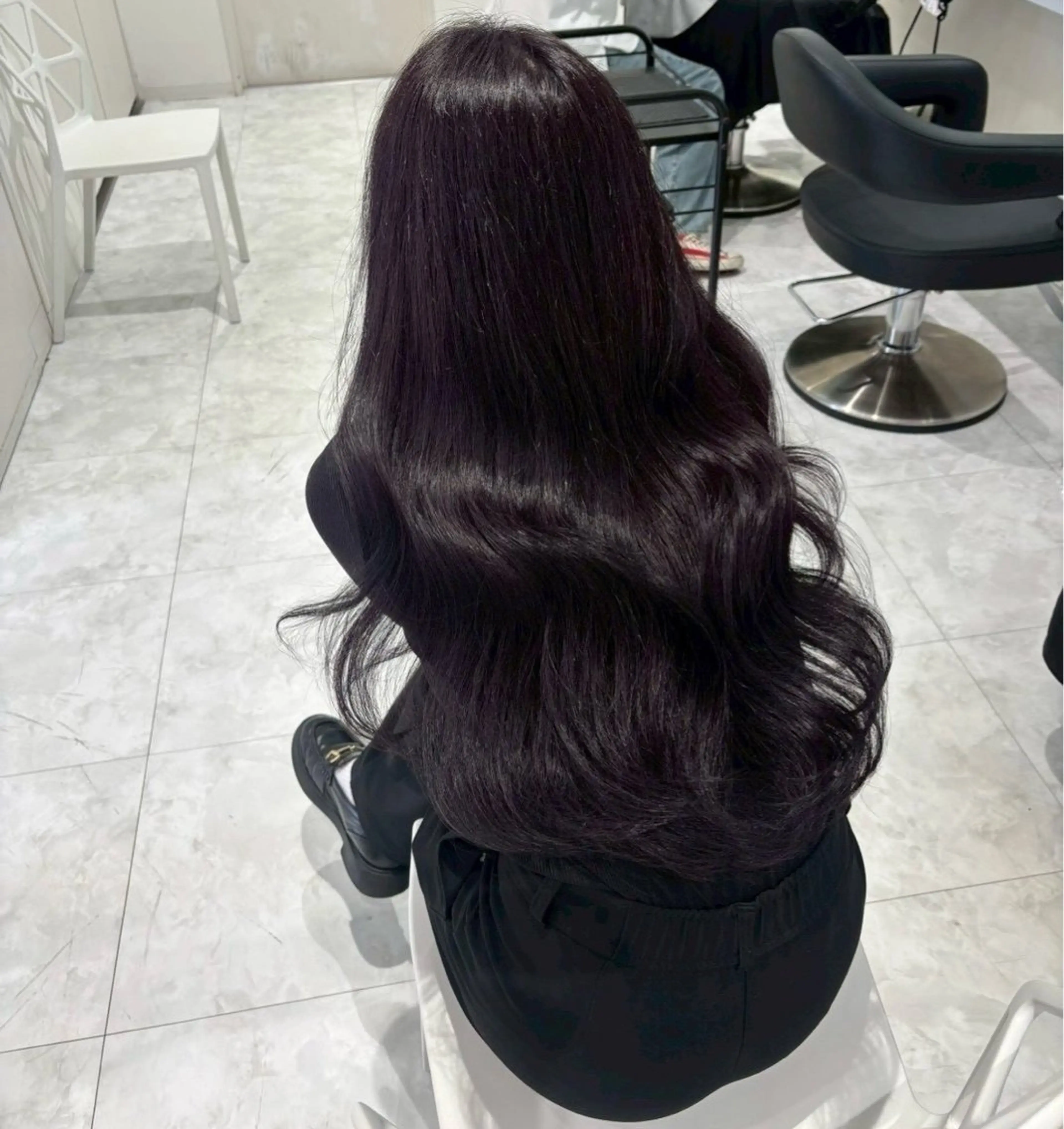 ロング グレージュ🩶/韓国 /赤み消しカラー♬のヘアスタイル