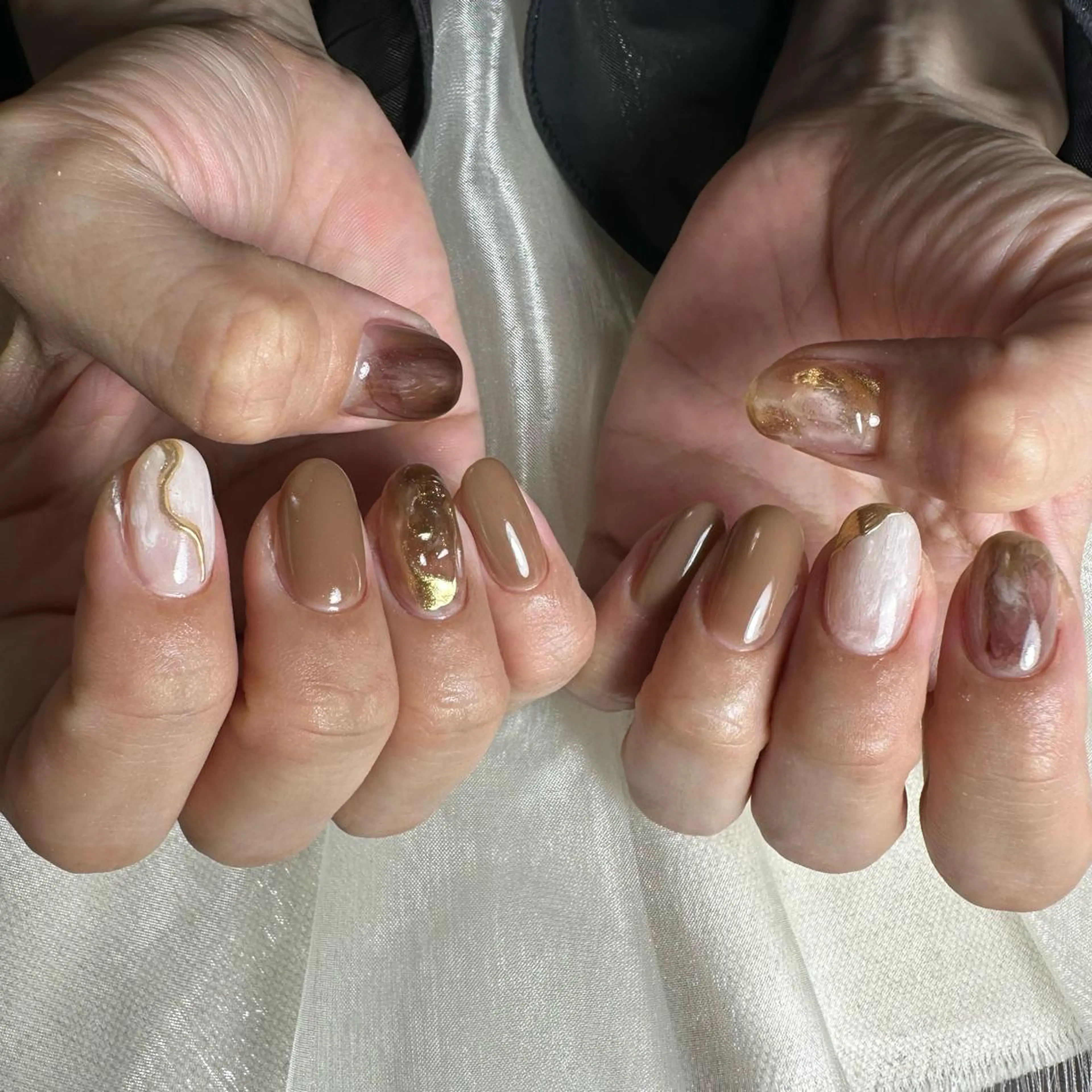 ネイル ハンドネイル 里見 麗のネイルデザイン