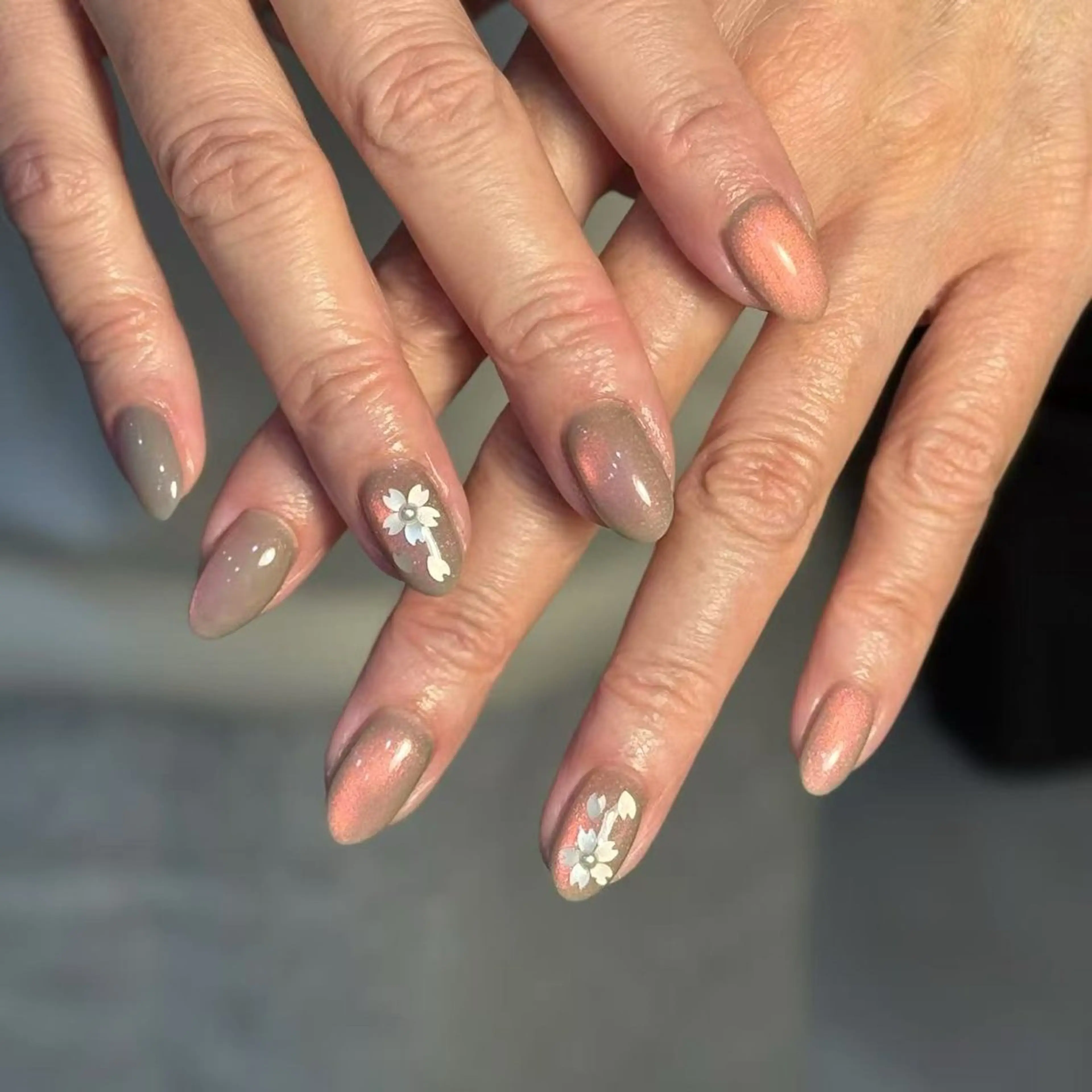 ネイル Tagi Nail 銀座のネイルデザイン