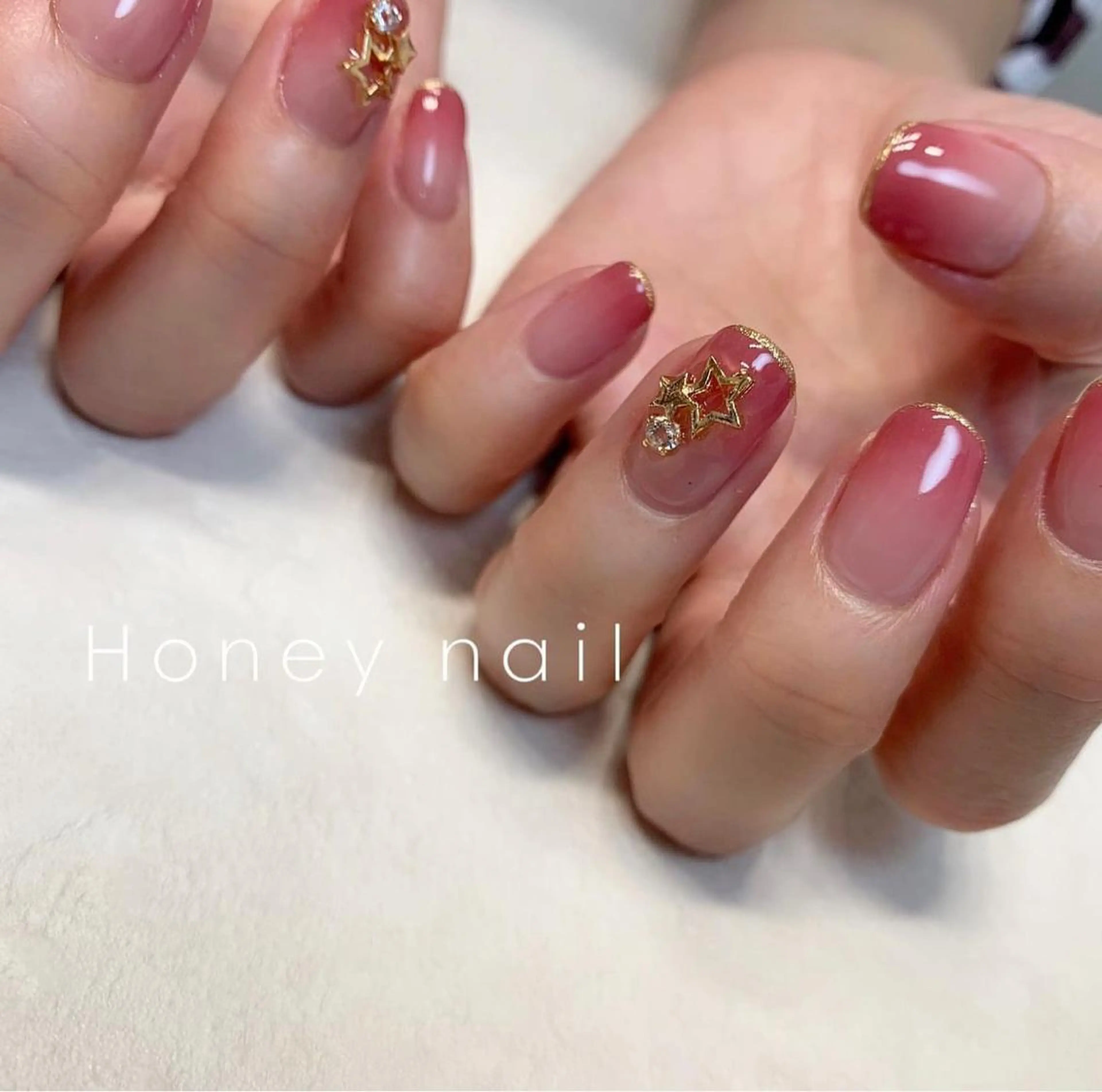 ネイル フィルインサロン Honey nailのネイルデザイン
