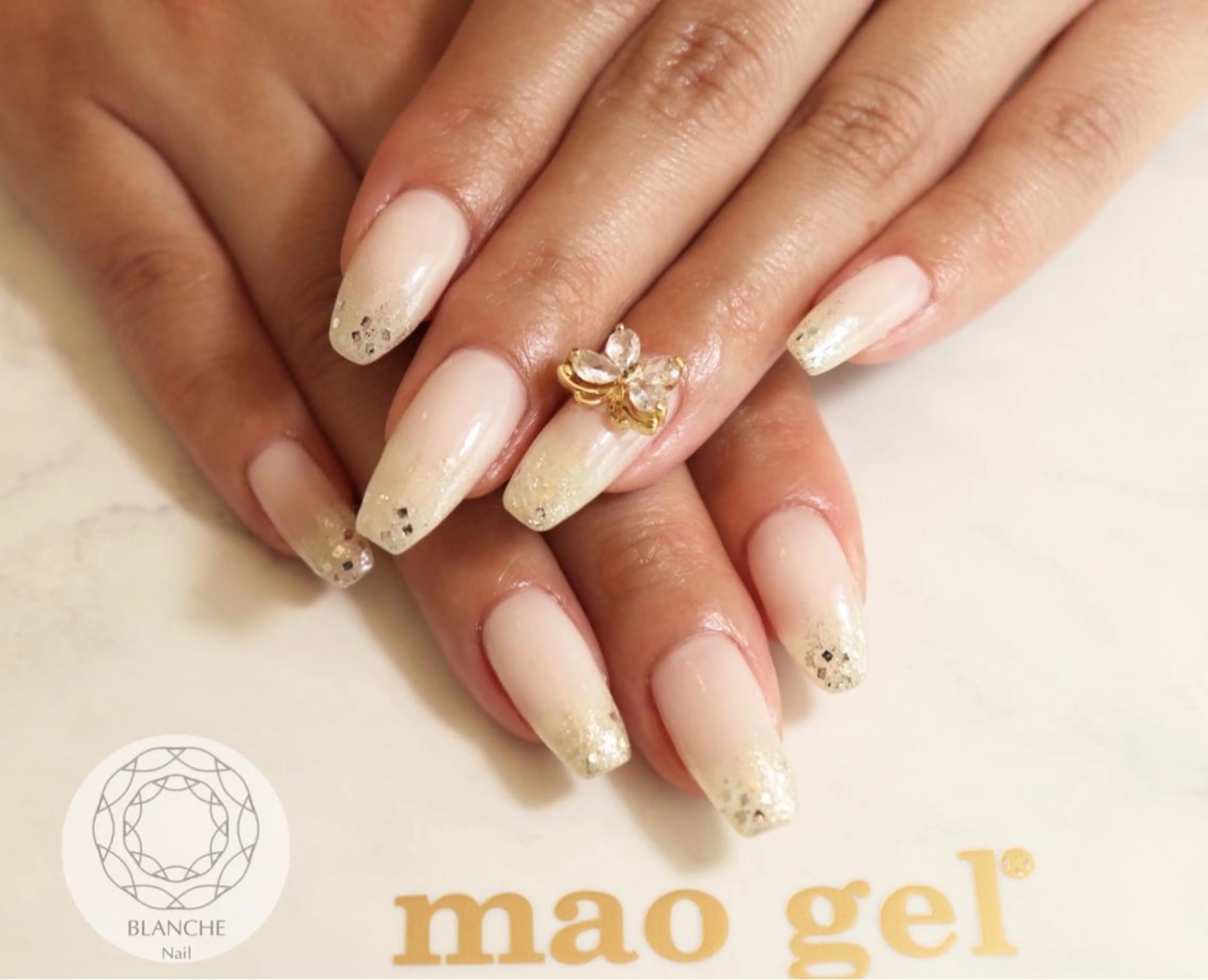 ネイル BLANCHE Nailのネイルデザイン
