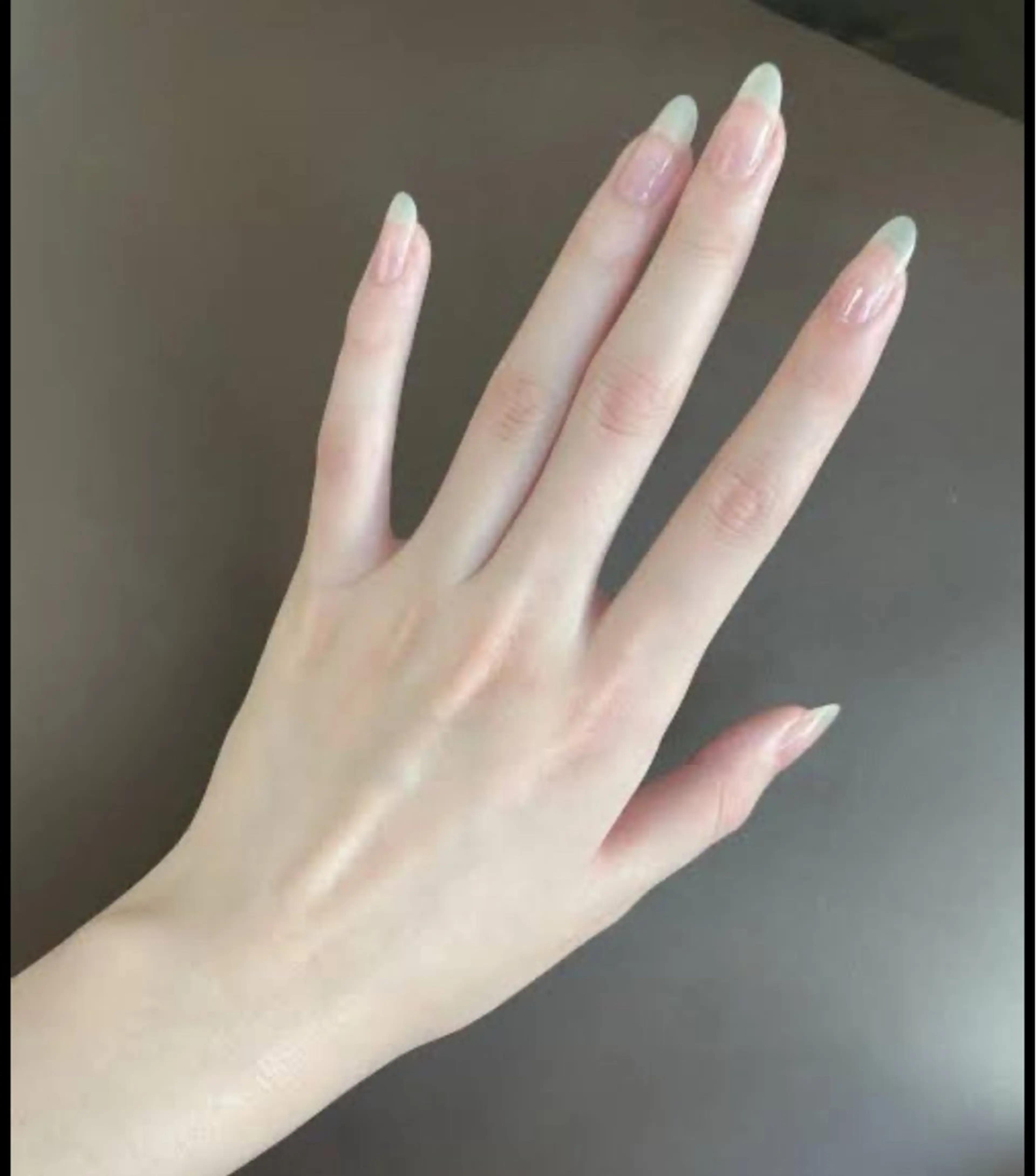 ネイル ハンドネイル Tini ANA.CHUOのネイルデザイン