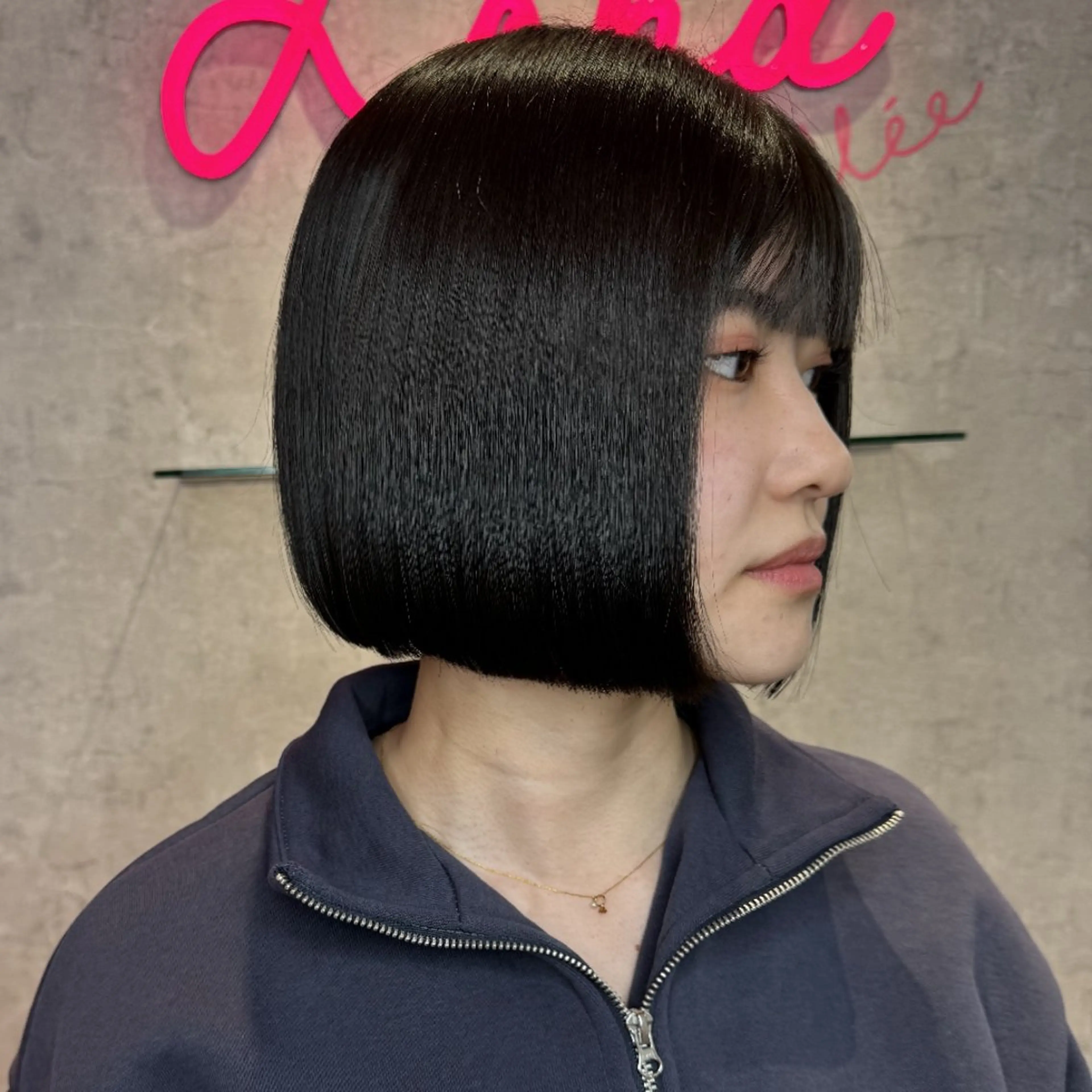 ショート カラー ボブ 髪質改善 縮毛矯正 カット ヘアカラー 縮毛矯正 トリートメント 🌹艶ボブの達人🌹 SYOHEIのヘアスタイル