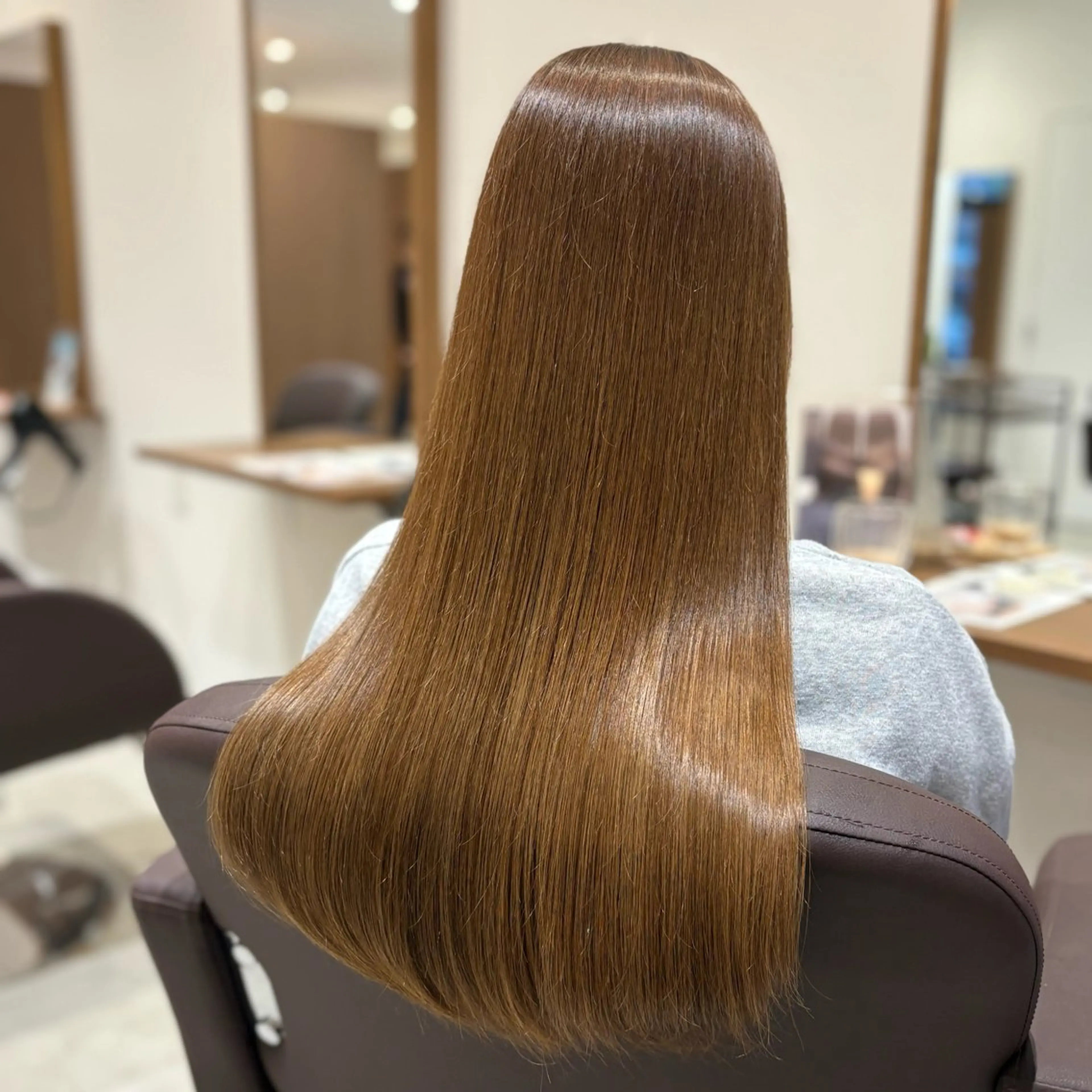 ロング カット ヘアカラー トリートメント Cerc 髪質改善 ユリカ 🪽のヘアスタイル