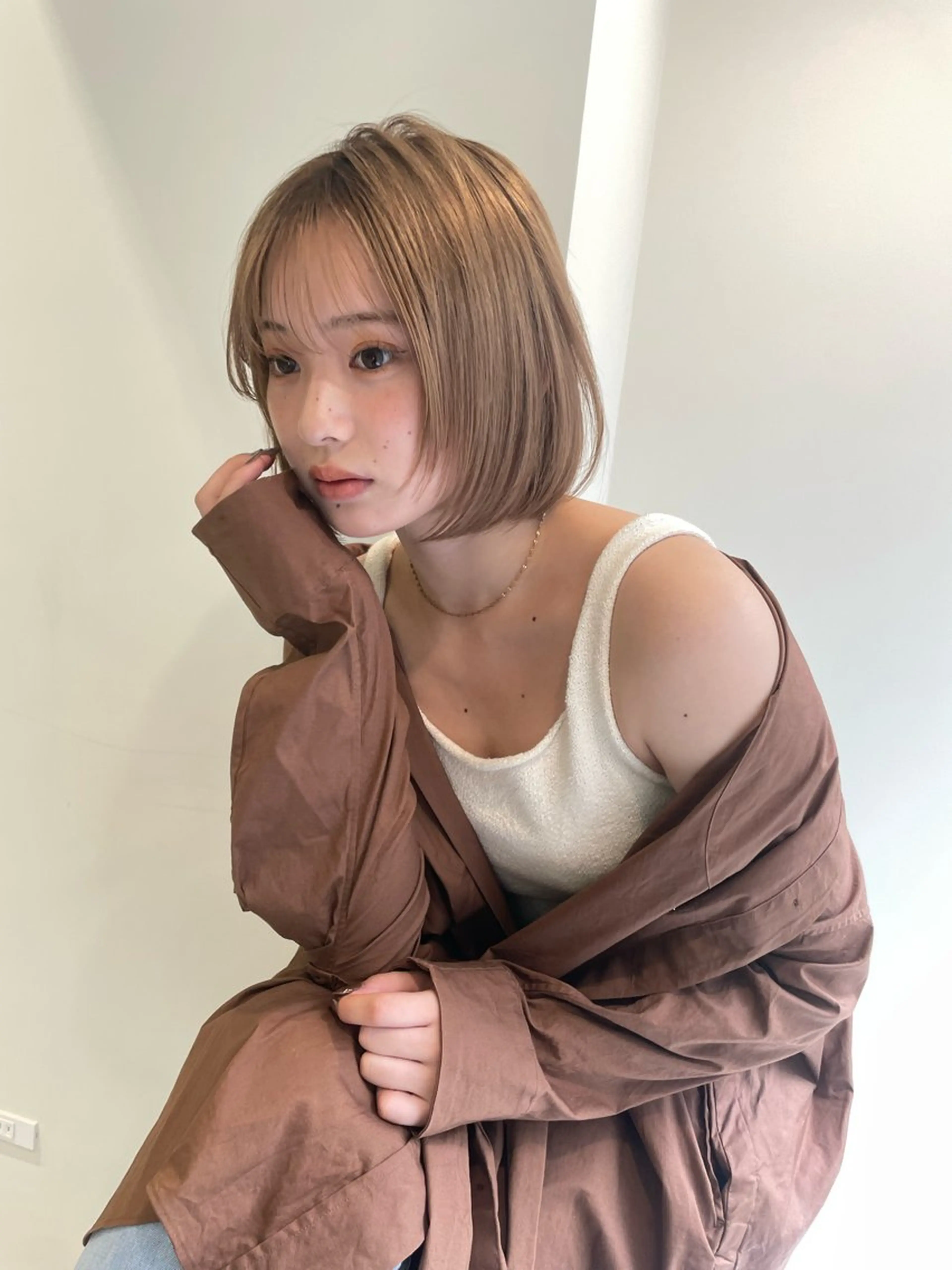 ショート カラー カット ヘアカラー momo所属・chihiro レイヤーボブのエステ・リラクイメージ