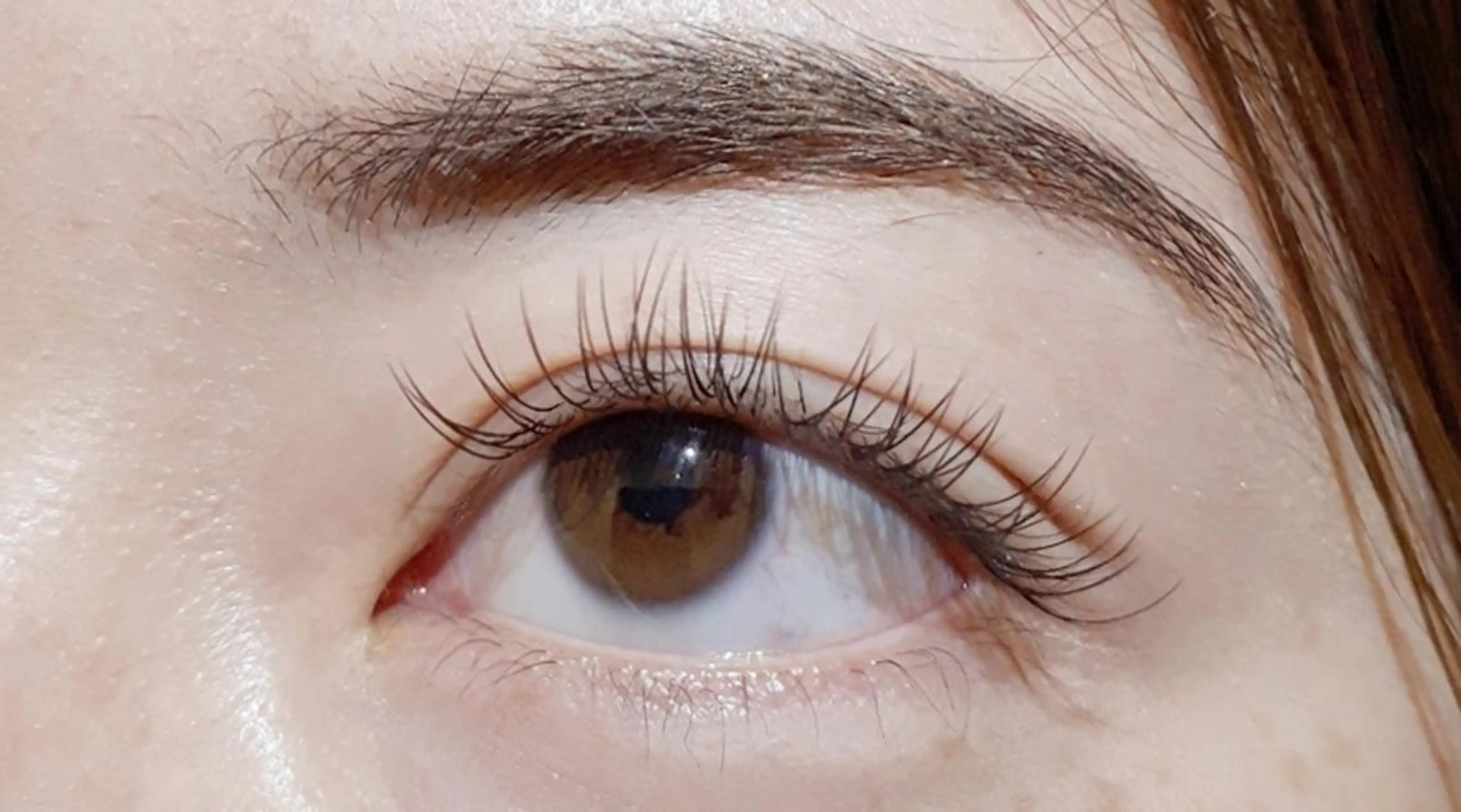 マツエク・マツパ 💜bora .のネイルデザイン