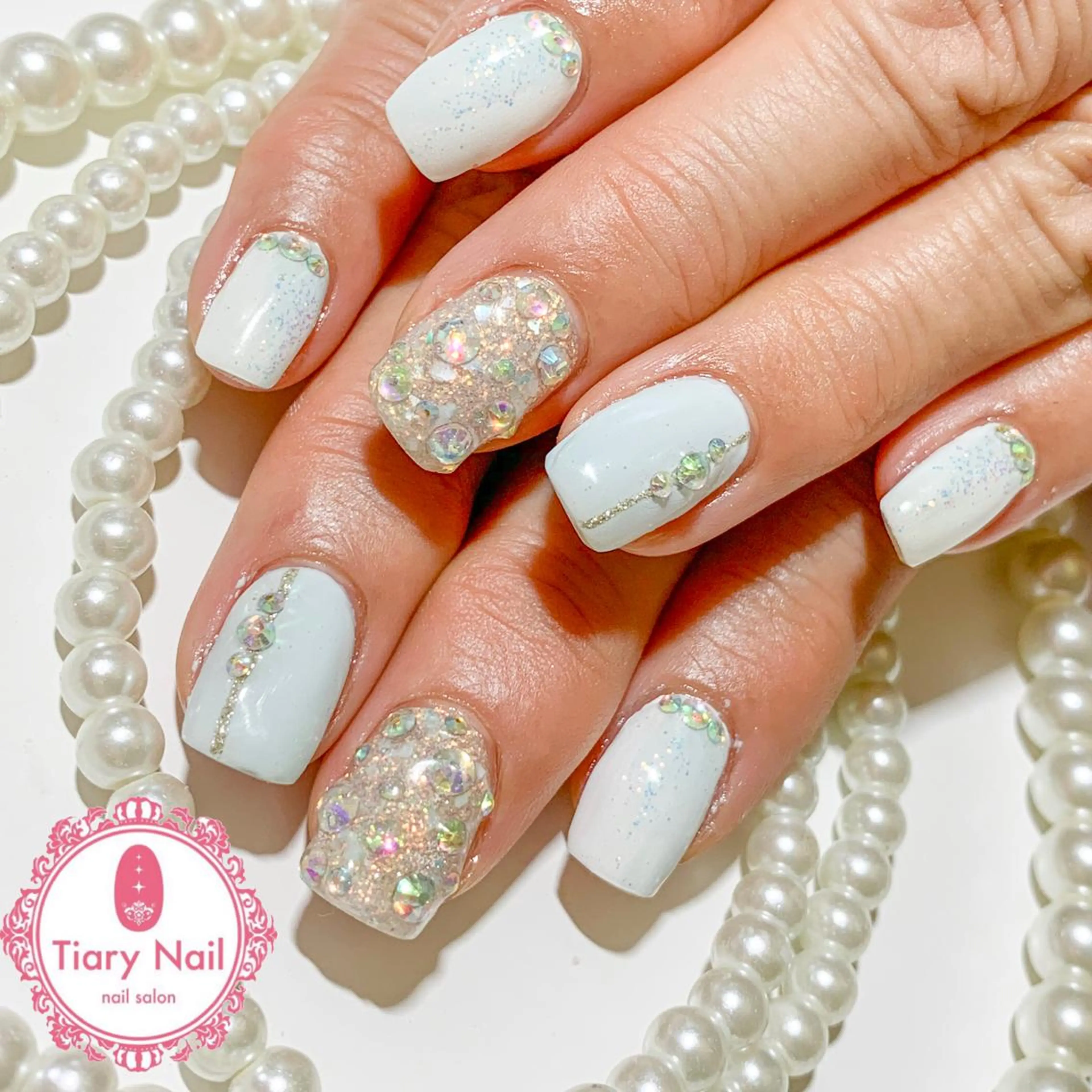 ネイル 桜ネイル 成人式 オフィスネイル 💗🪽Tiary Nail🪽💗のネイルデザイン