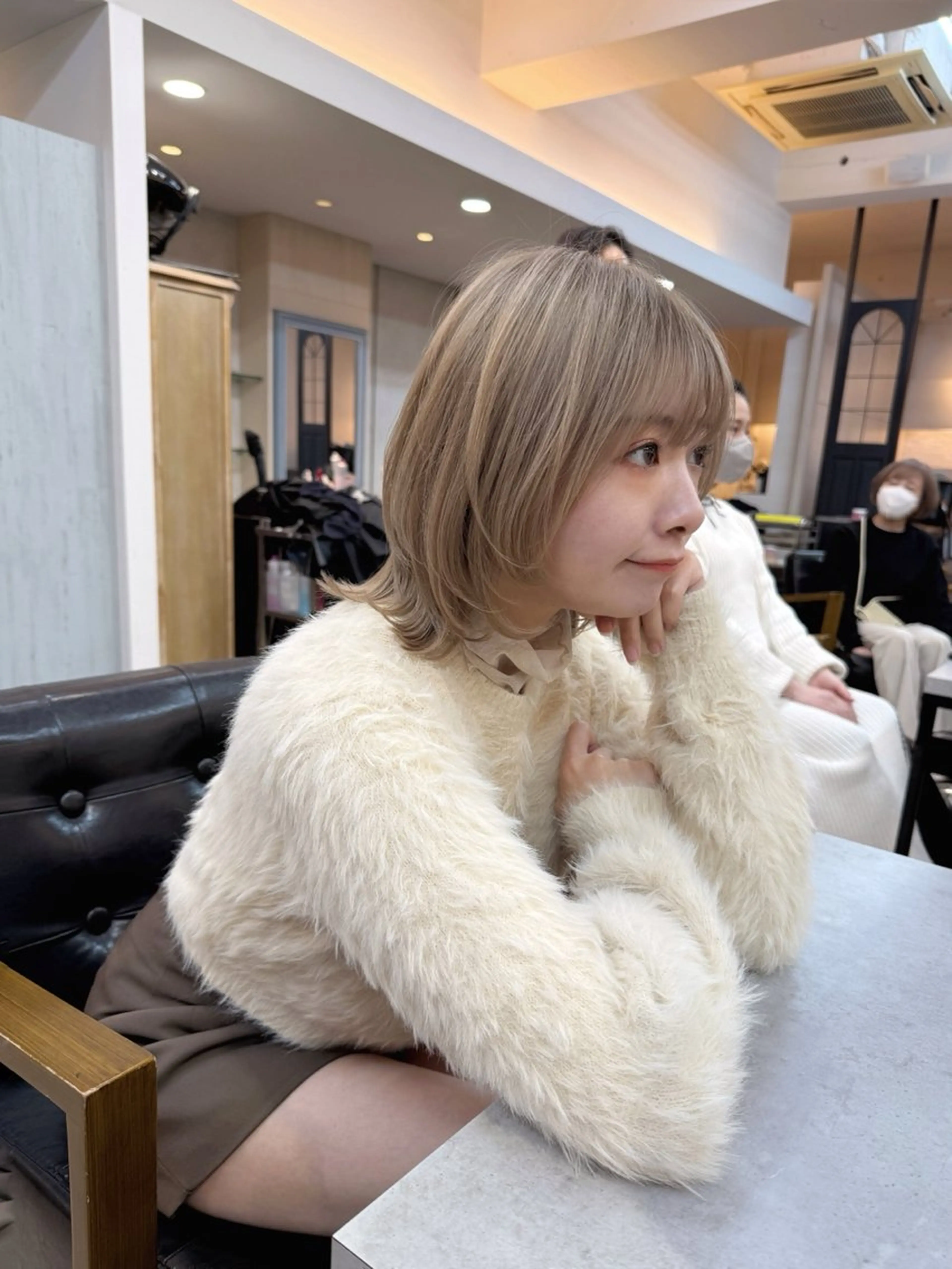 ショート ボブ ウルフカット ウルフボブ ショート/レイヤー カット/服部タカノリのヘアスタイル