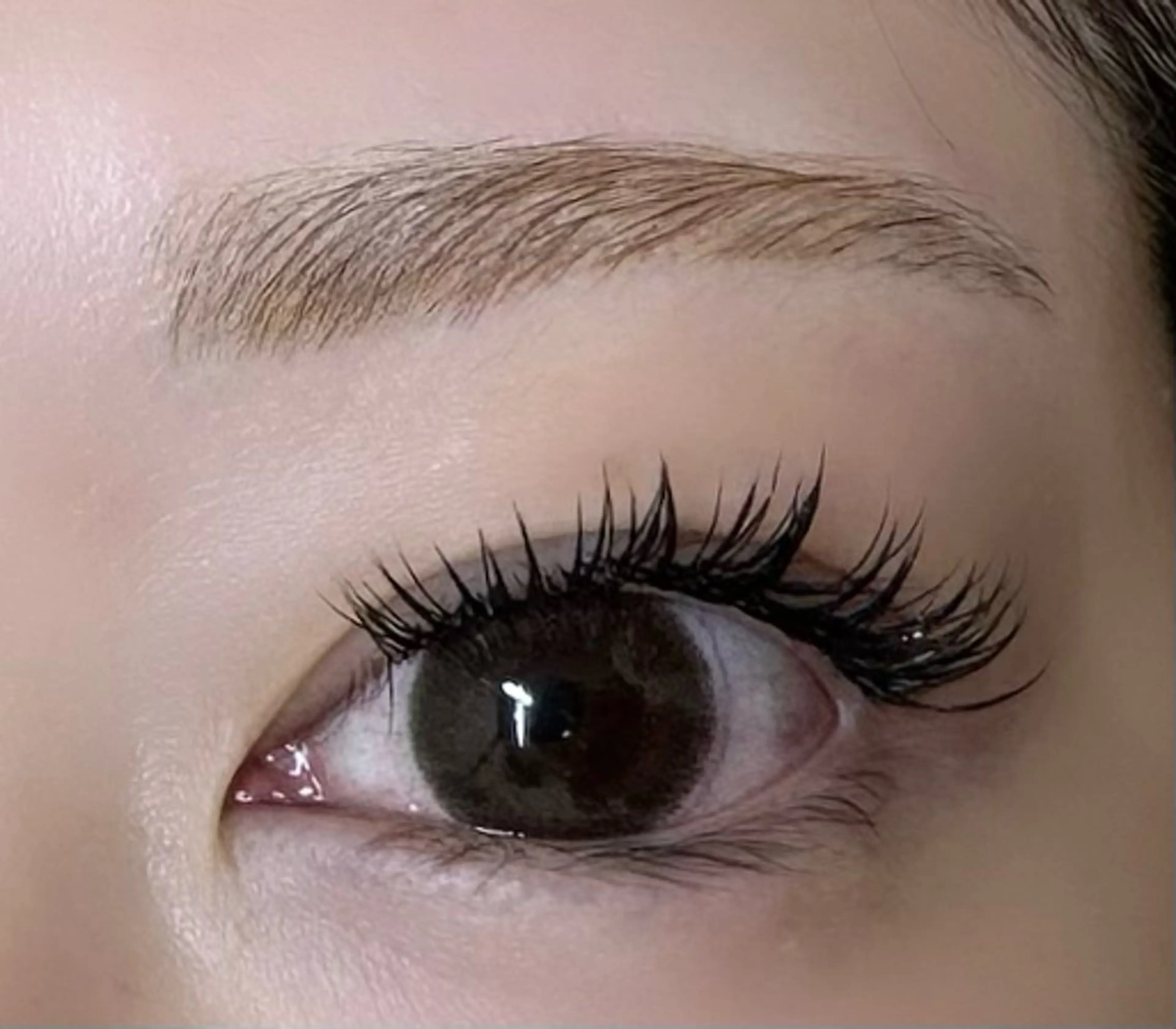 アイブロウ 眉毛ワックス脱毛 20日空き有♡ ERIKA♡のマツエク・マツパデザイン