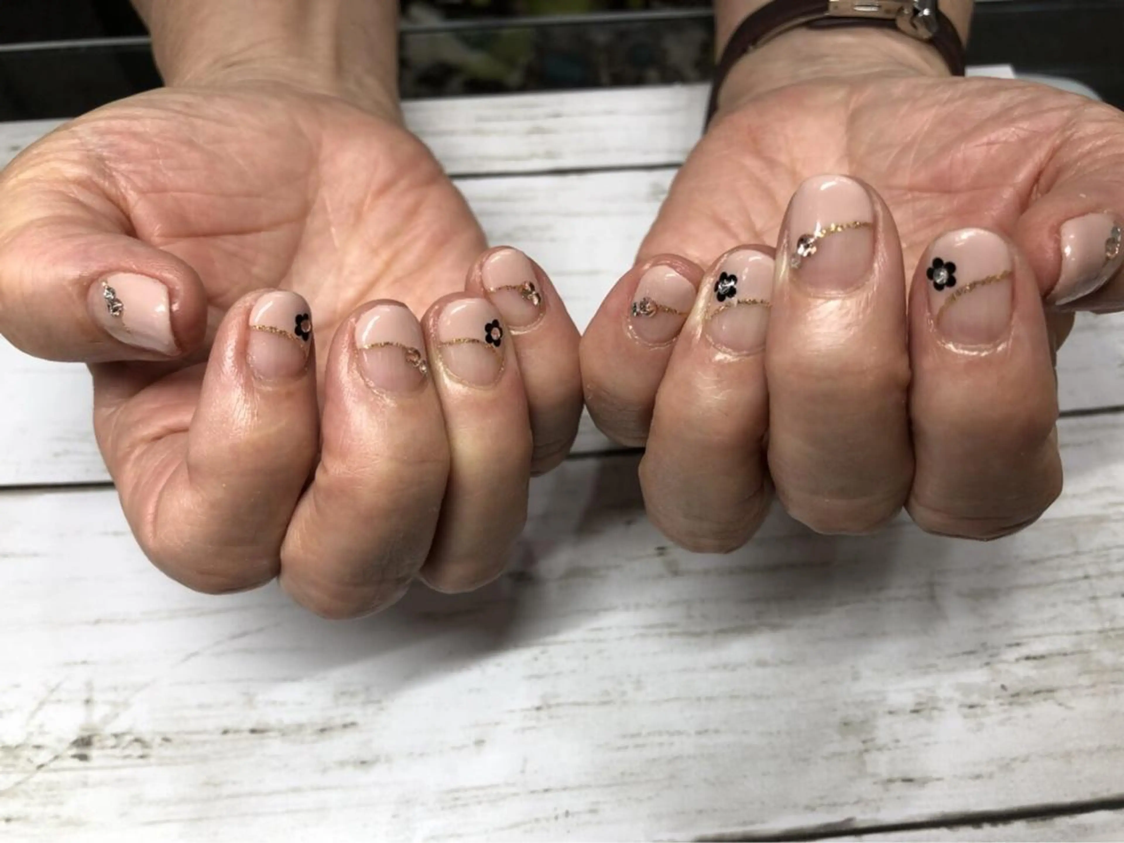 ネイル ストーンネイル Nail Salon Rinoaのネイルデザイン