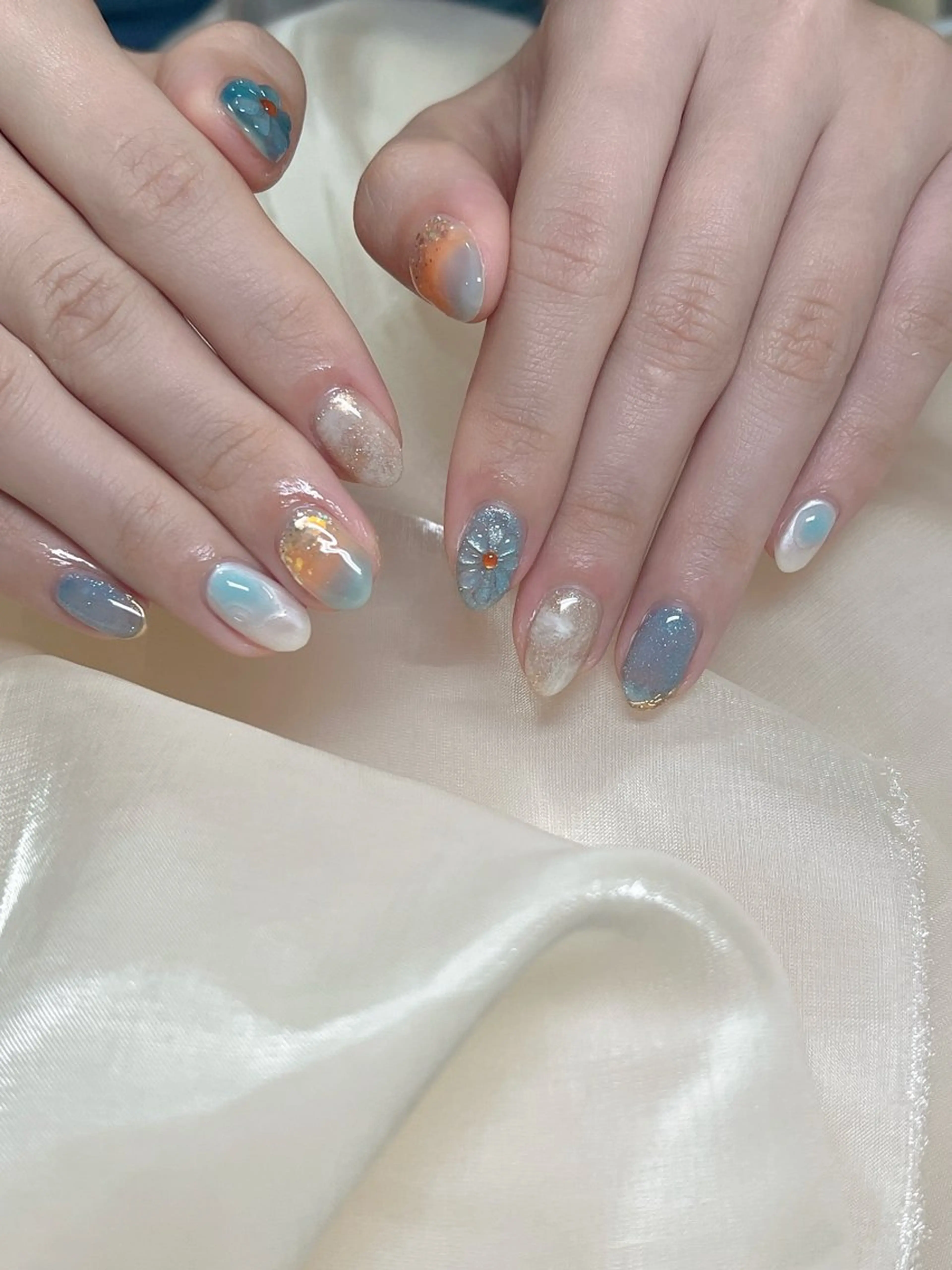 ネイル Rarity ネイルサロンのネイルデザイン