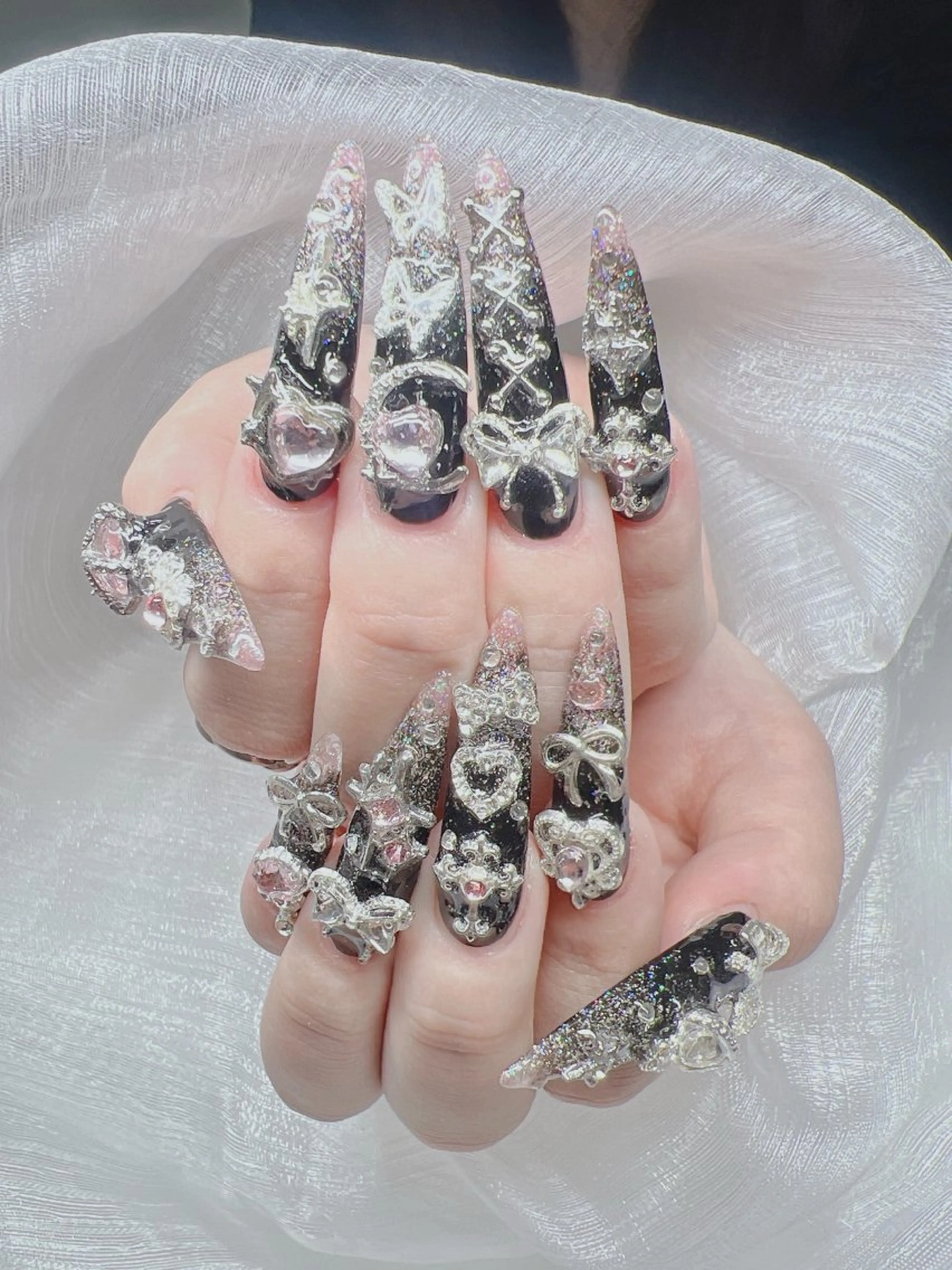 ネイル 長さ出し グラデーション キラキラネイル マグネットネイル ニュアンスネイル Lee Nails チップ長さだし専門店のネイルデザイン