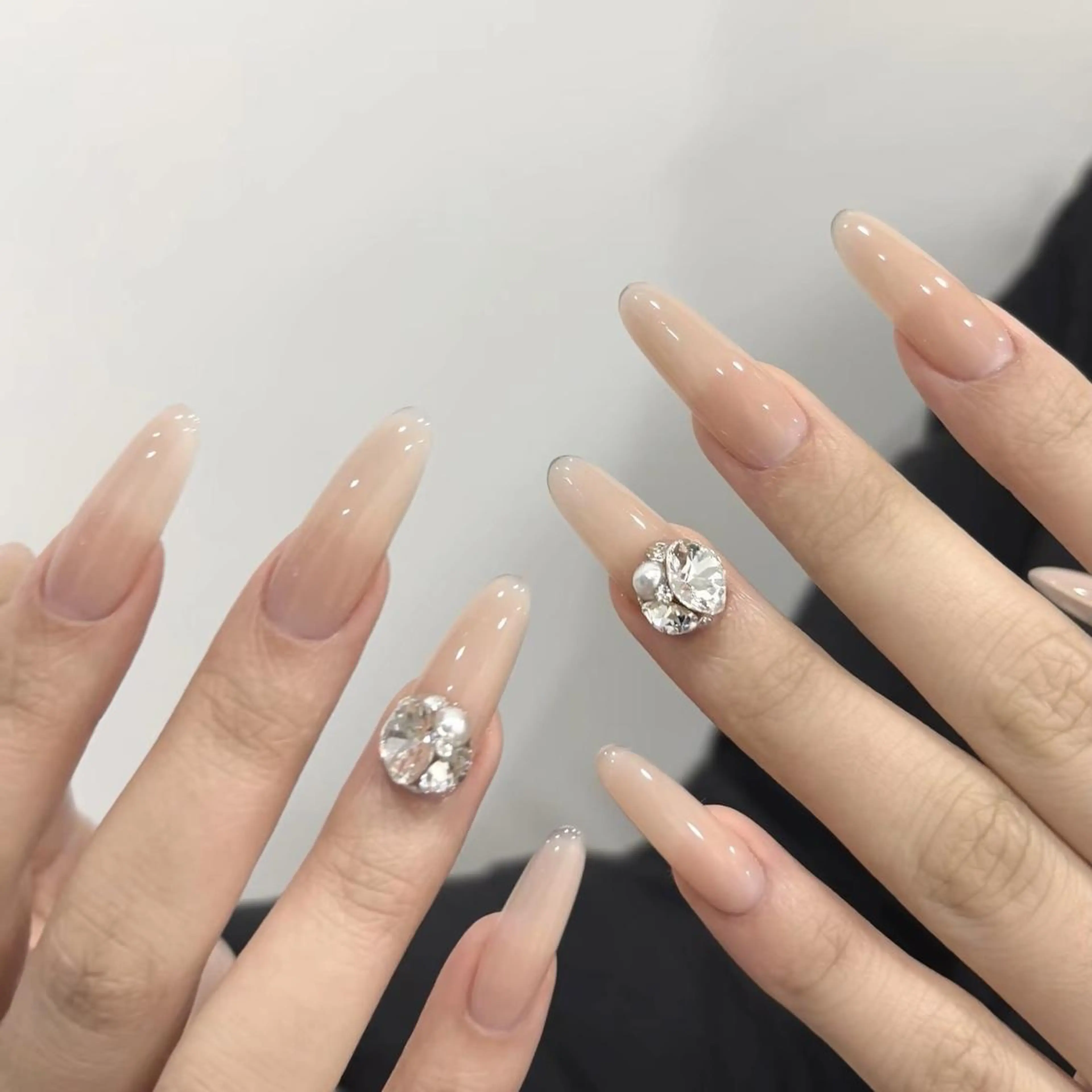 ネイル ハンドネイル エリ🫧 nail池袋東口のネイルデザイン