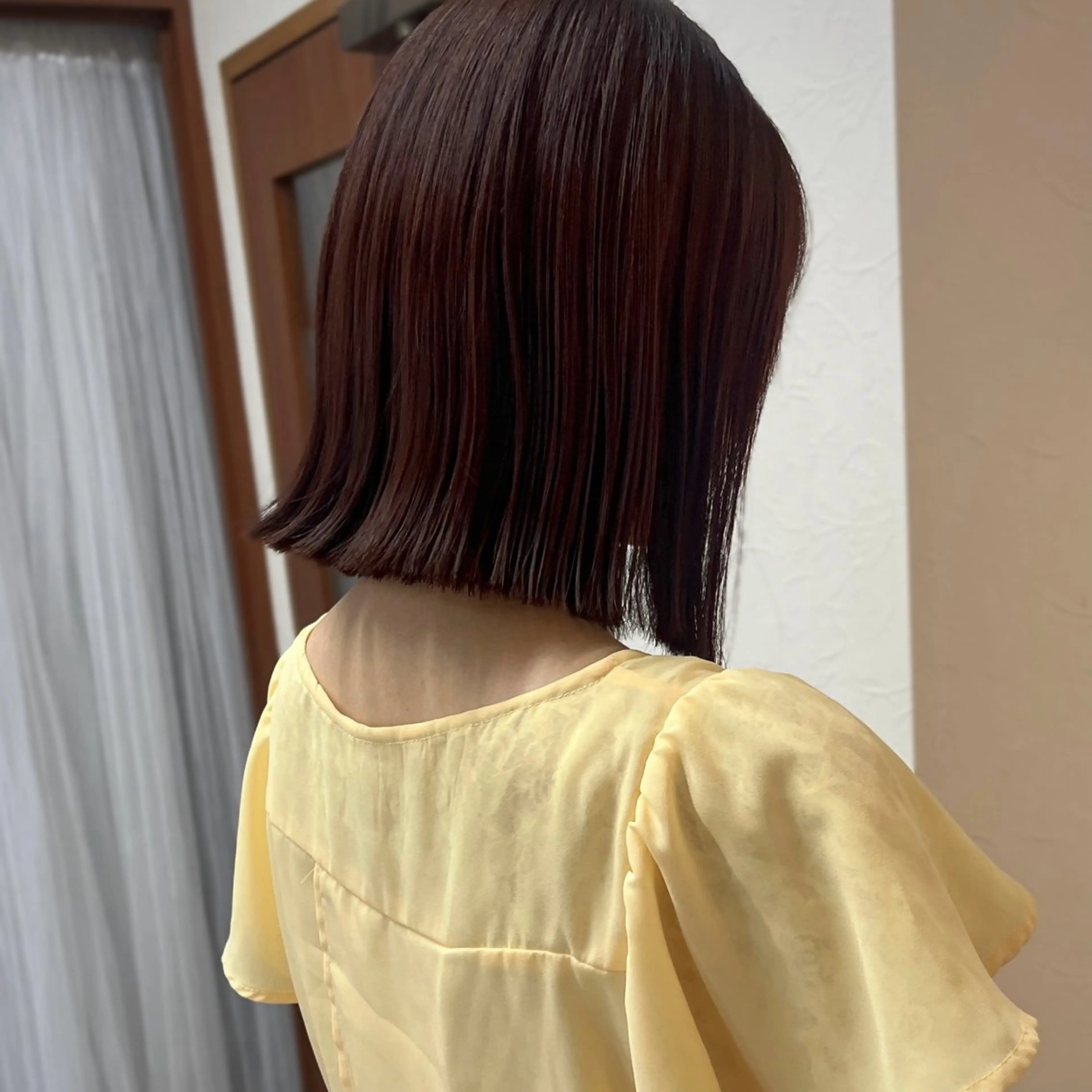 ショート ボブ カット ヘアカラー トリートメント ボブ/透明感カラー /坂口恵梨子のヘアスタイル