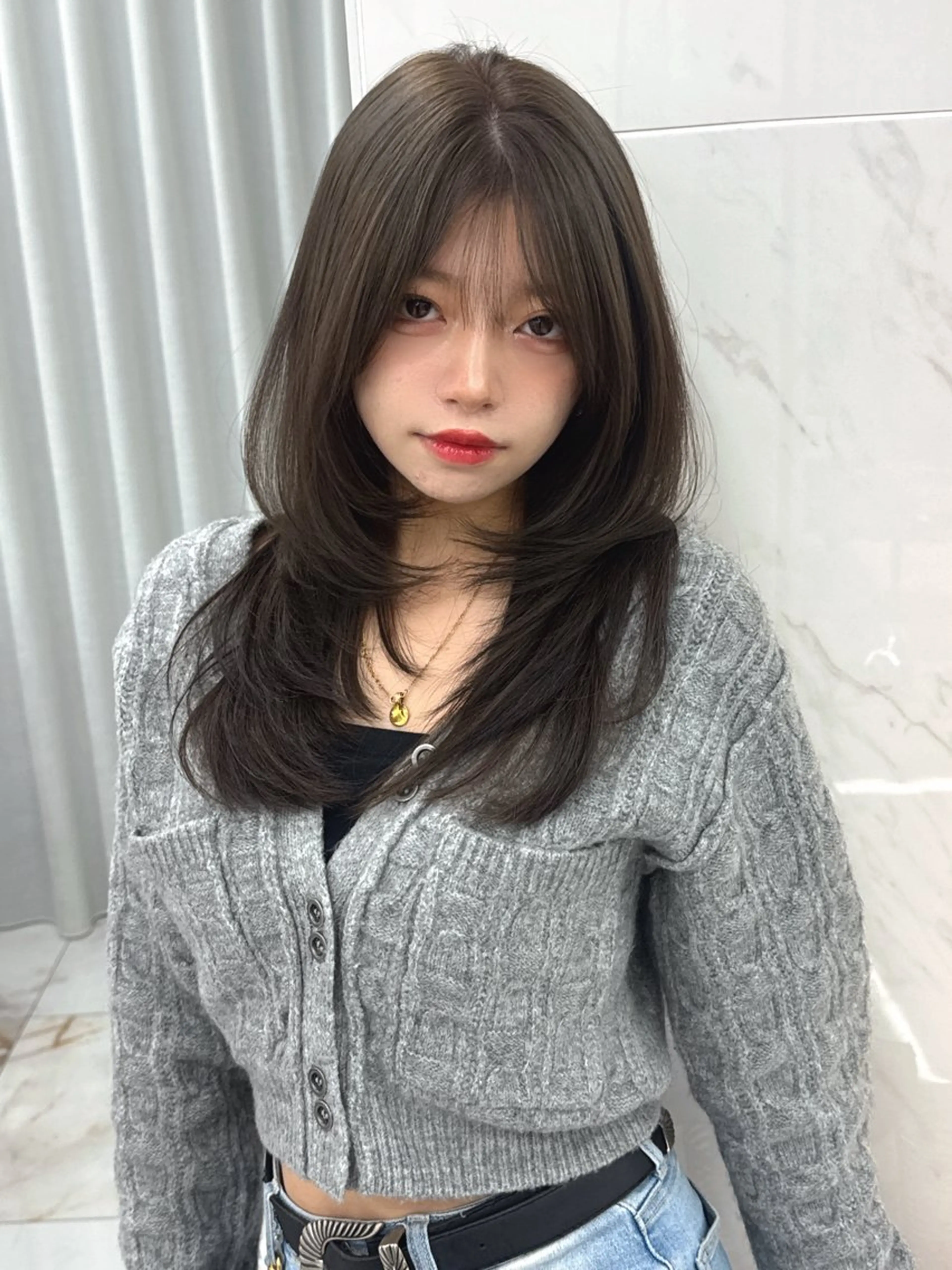 【⭐️期間限定⭐️】韓国トレンドカット✂️➕透明感艶カラー✨➕韓国巻き🩶の写真