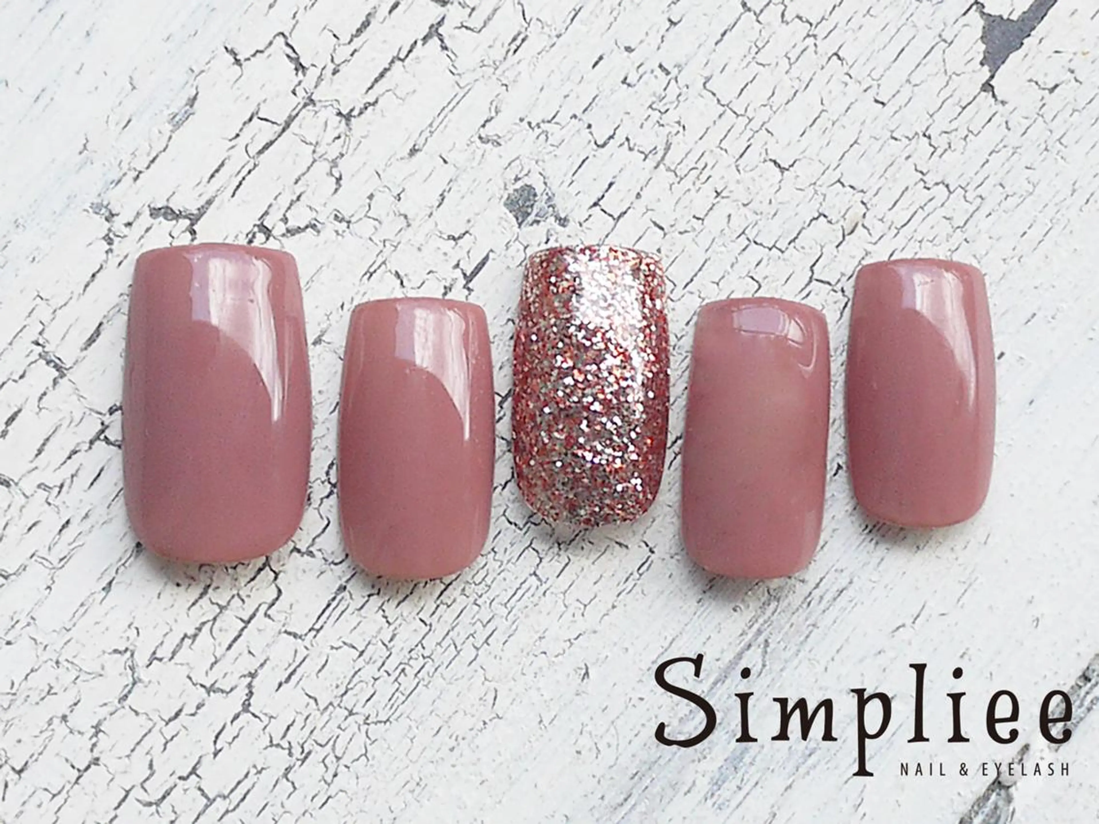 ネイル 🧸 Emiri🫧のマツエク・マツパデザイン