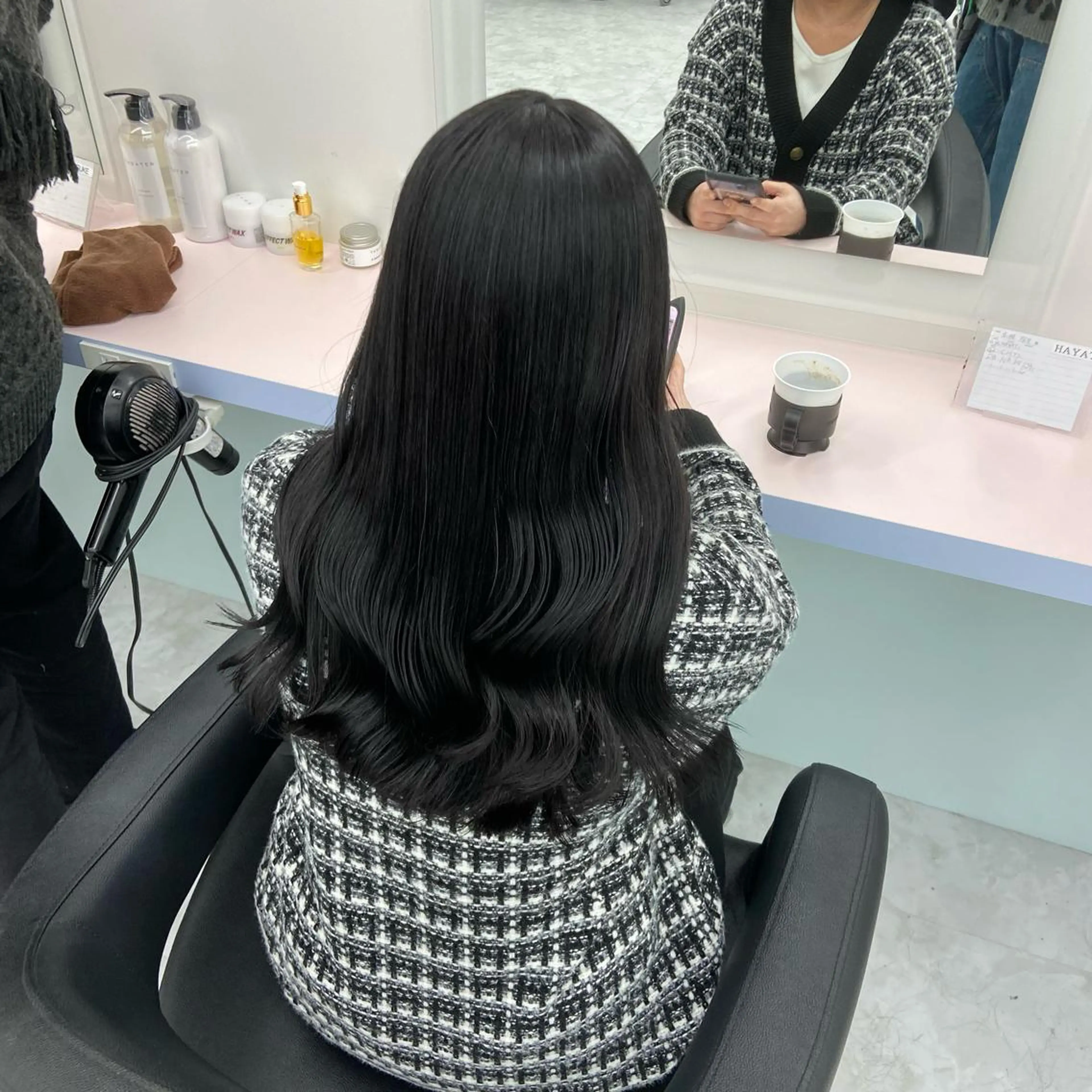 ロング カラー レイヤー×透明感カラ ーHAYATOのヘアスタイル