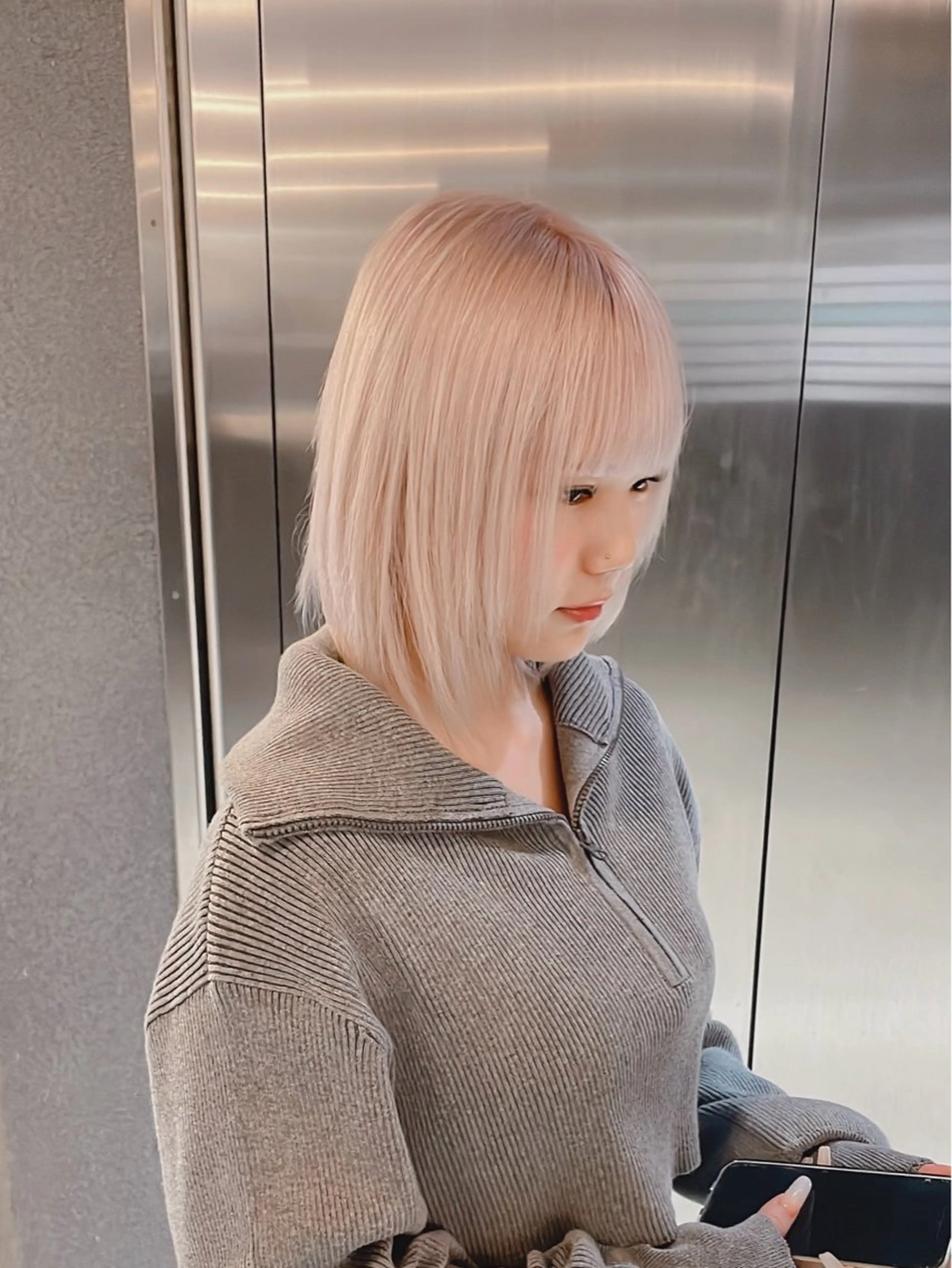 ショート カット ヘアカラー Nuit 新宿所属・エクステ×ブリーチ× レイヤー🌟Kのヘアスタイル