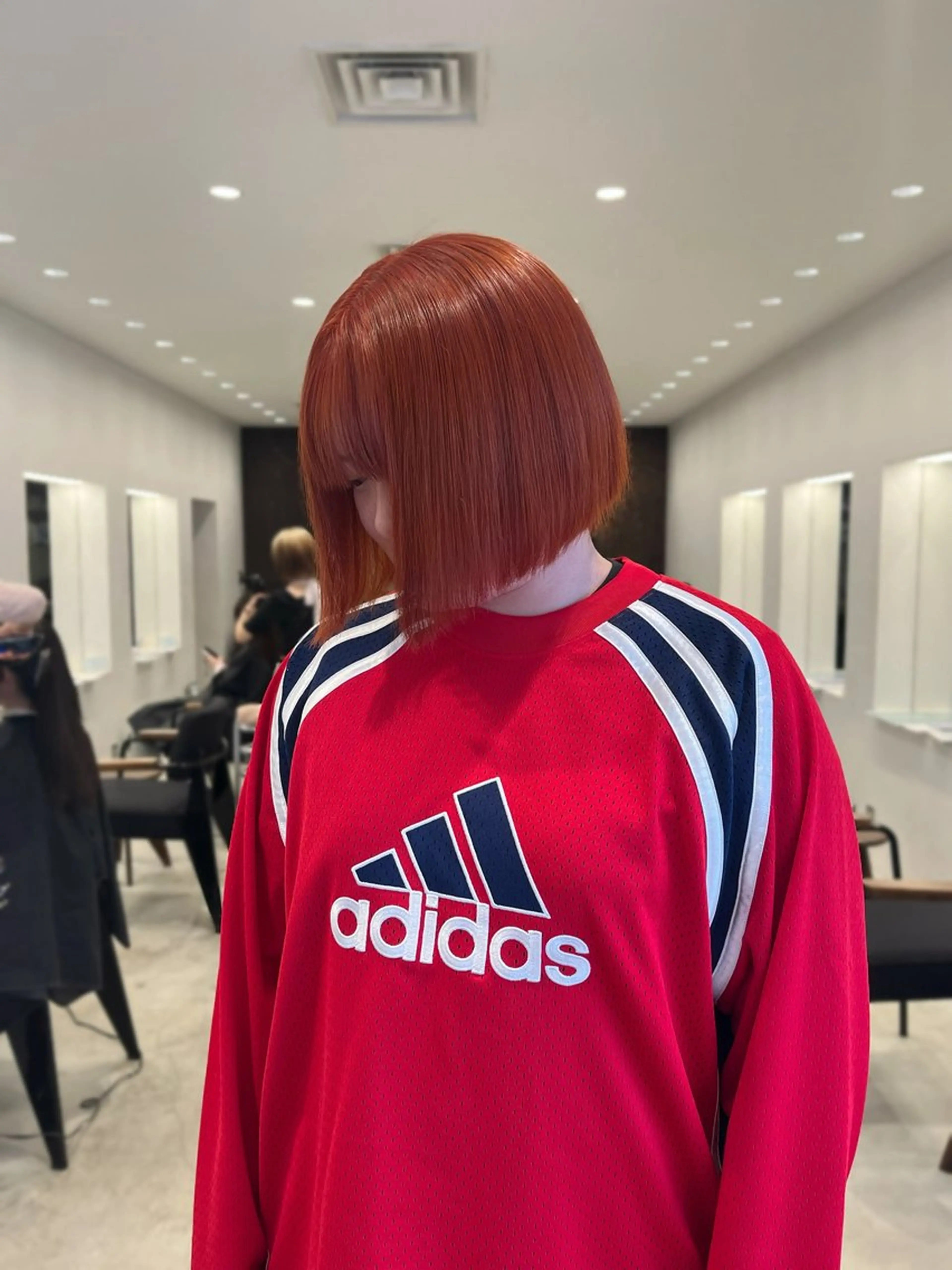 ショート ヘアカラー 羽鳥 菜々子のヘアスタイル