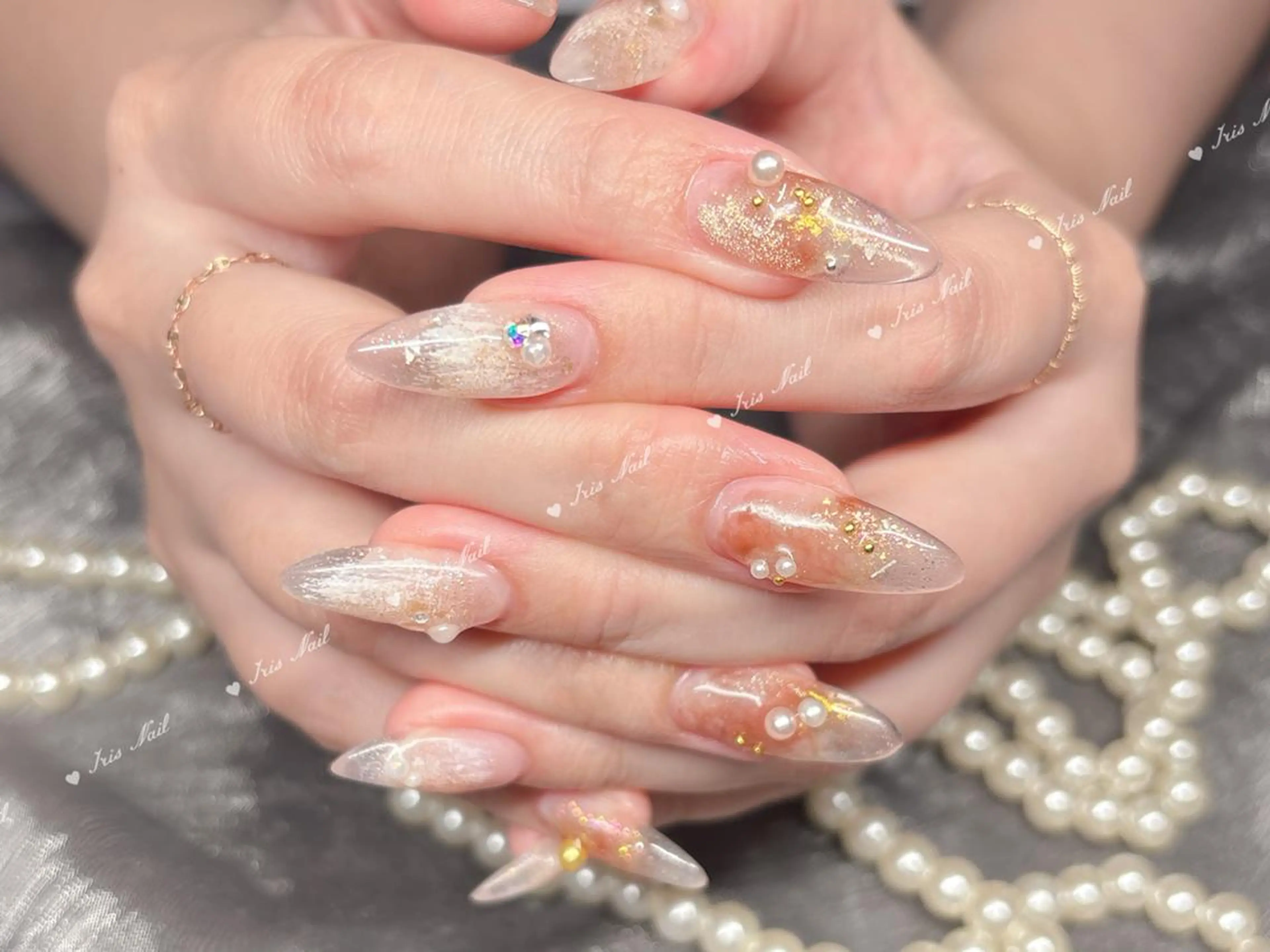 ネイル ニュアンスネイル 💕藤江 月🌸🍒のネイルデザイン