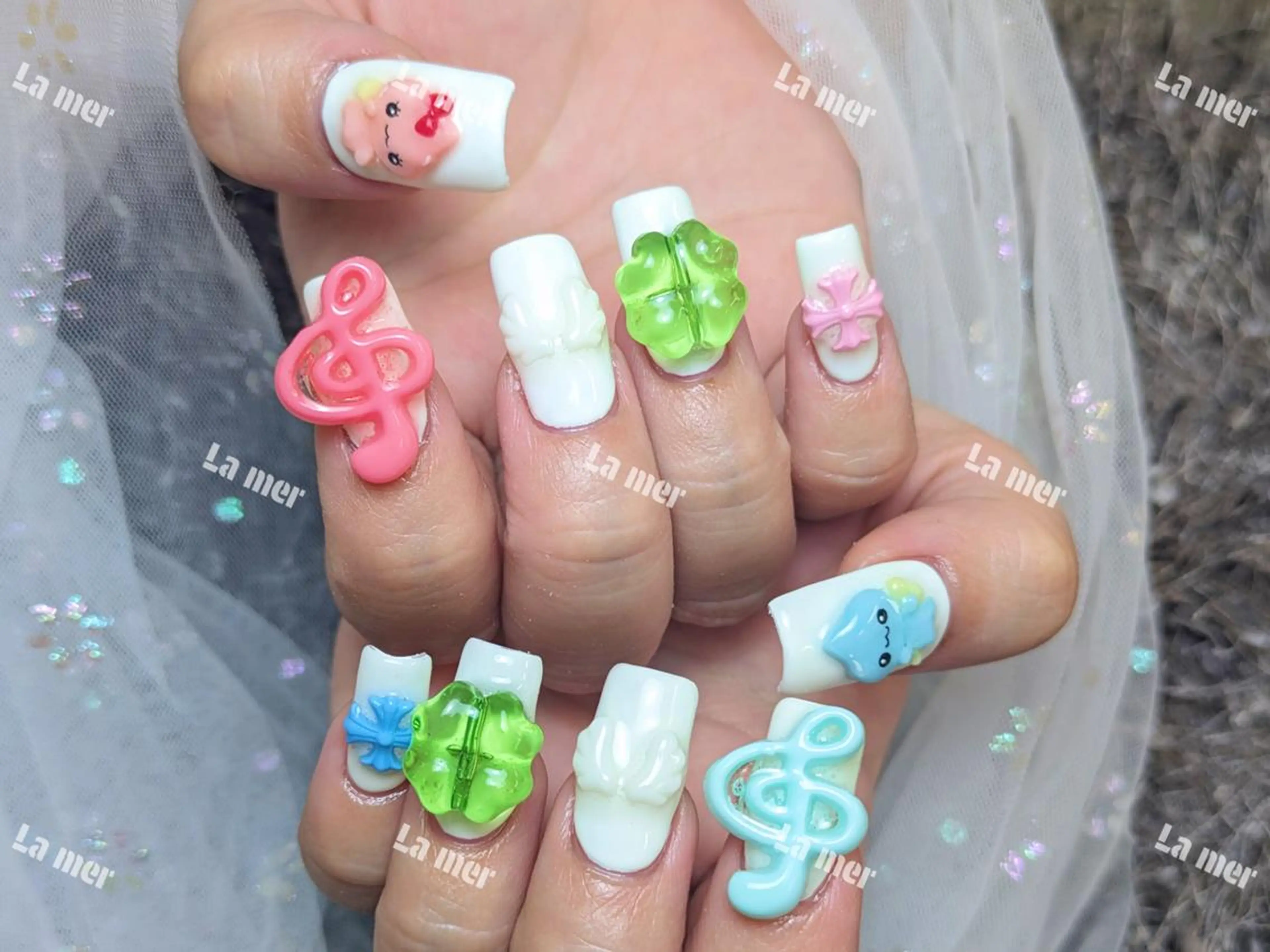 ネイル Feliz nailのネイルデザイン