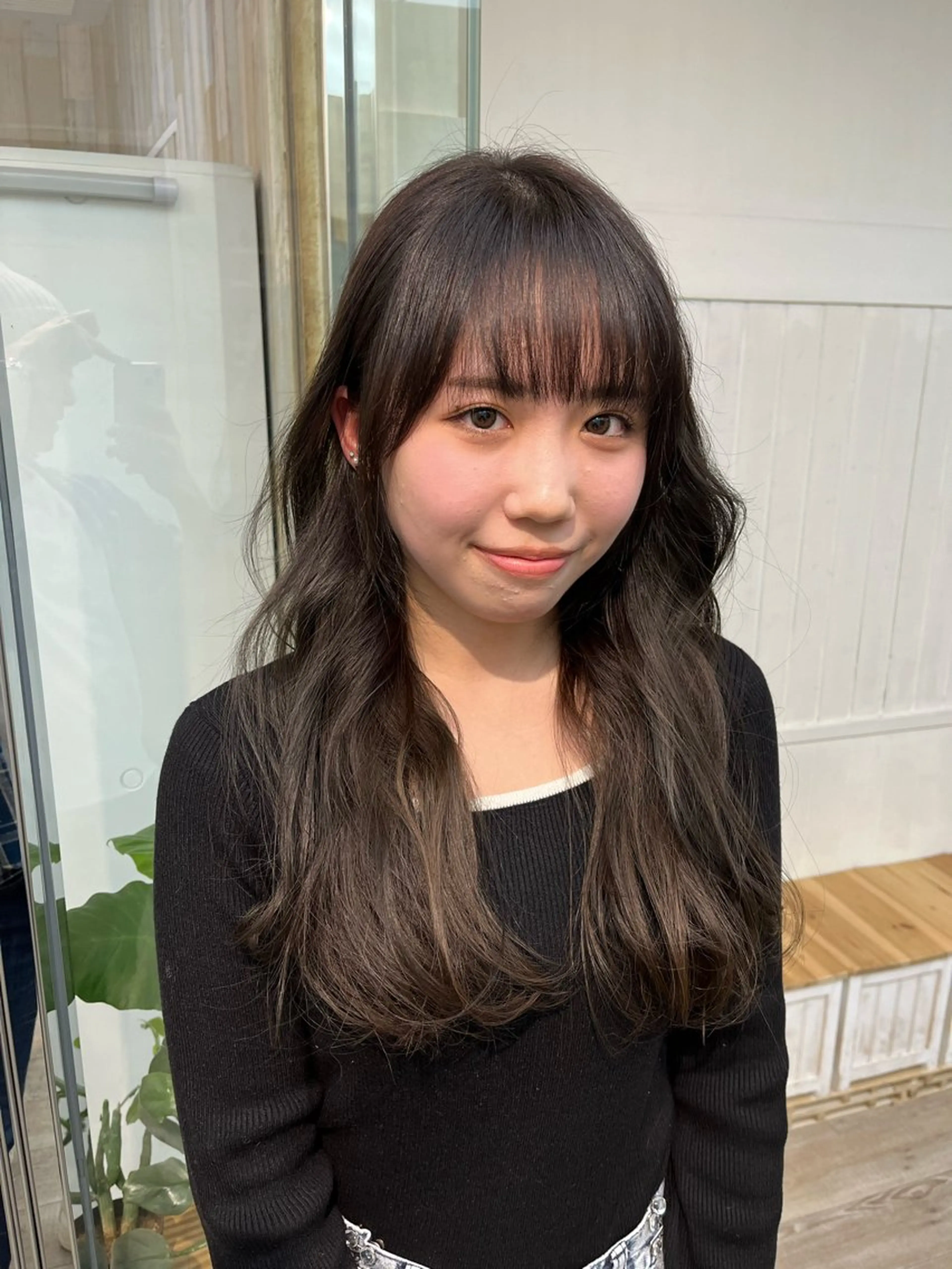 セミロング カラー パーマ ヘアアレンジ 透明感カラー 二ヶ月綺麗が続く デザイン/星野六三四のヘアスタイル