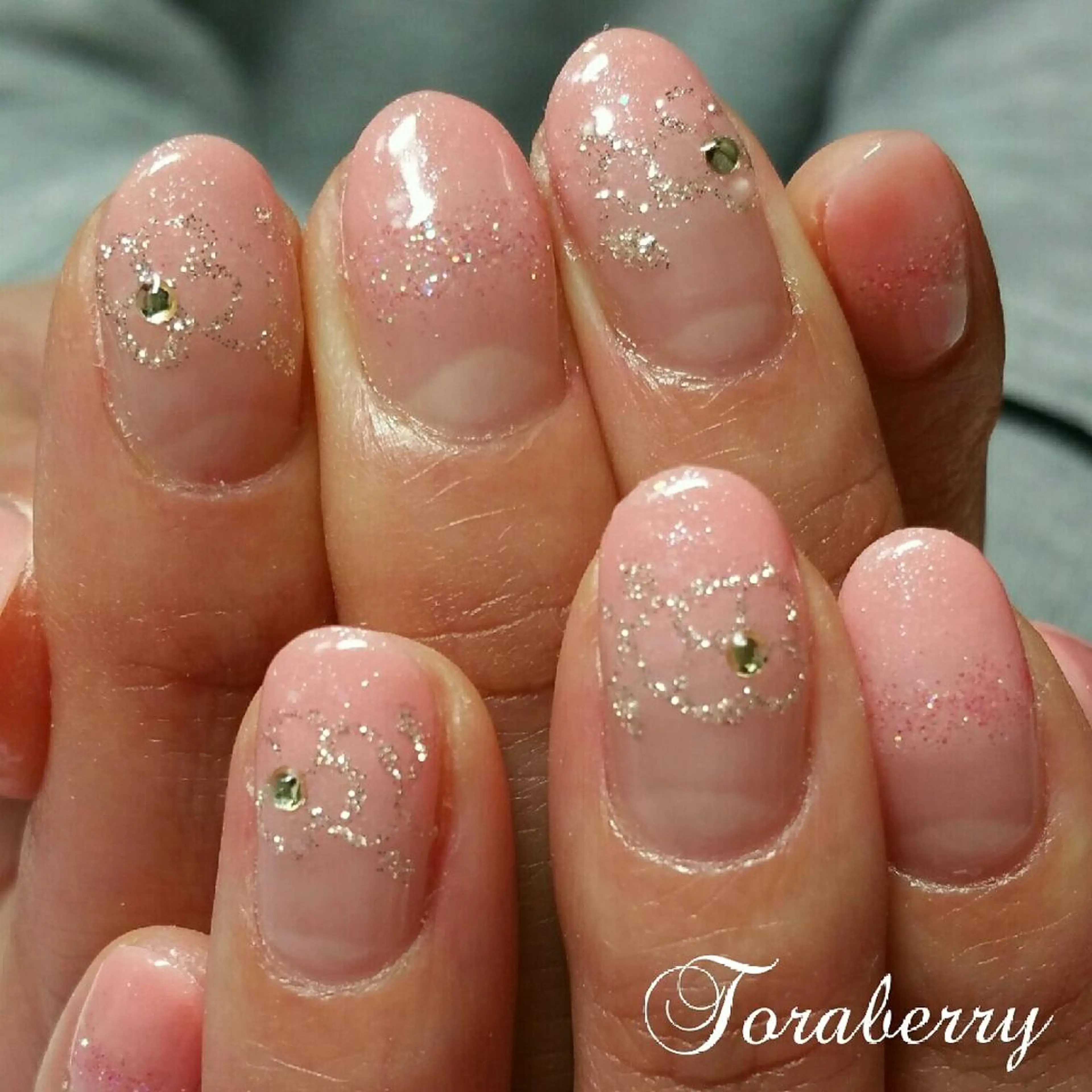 ネイル グラデーション ネイリスト なつみのネイルデザイン