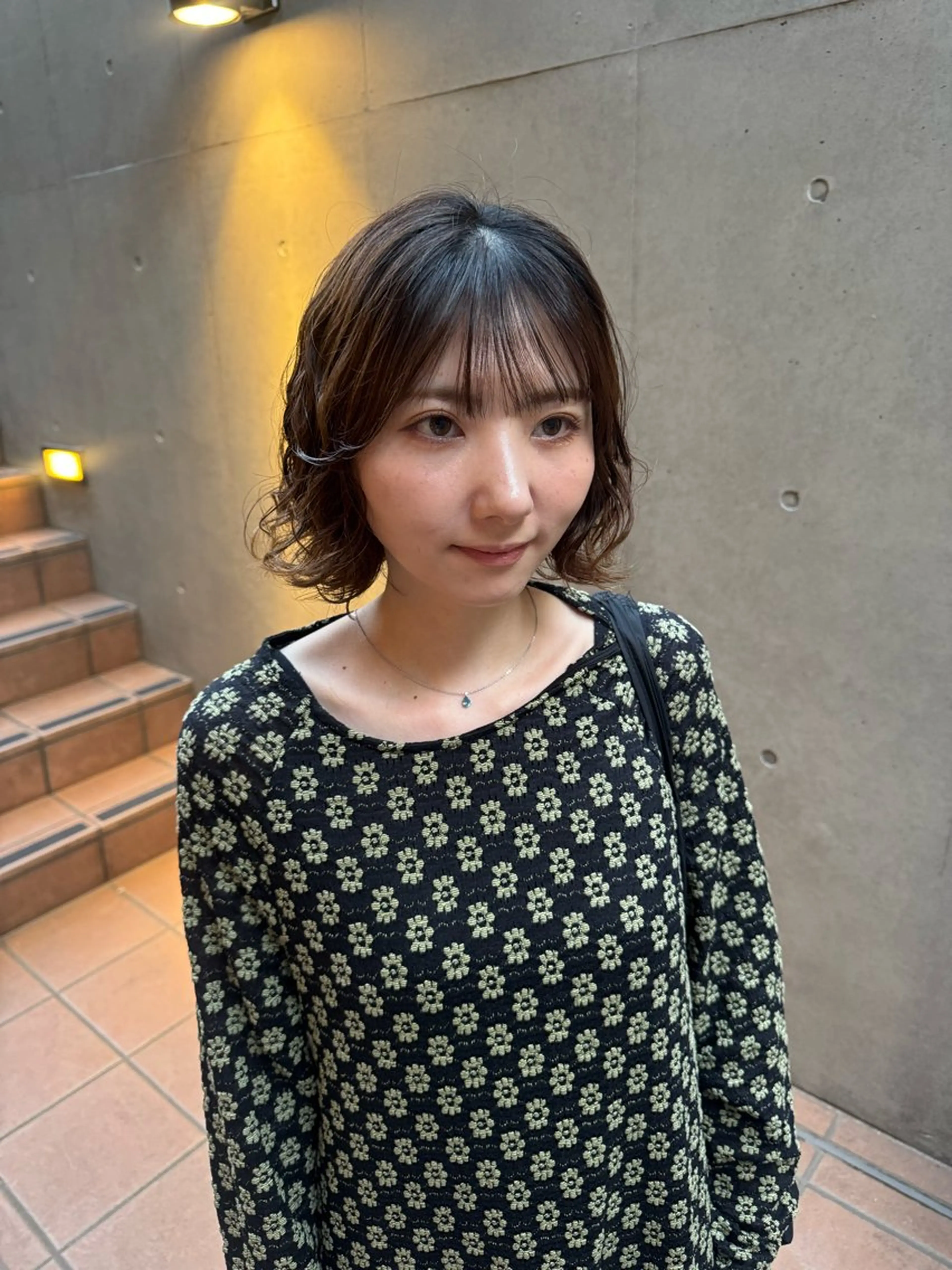 ショート パーマ ボブ 外ハネヘア カット パーマ 大橋 芽衣のヘアスタイル