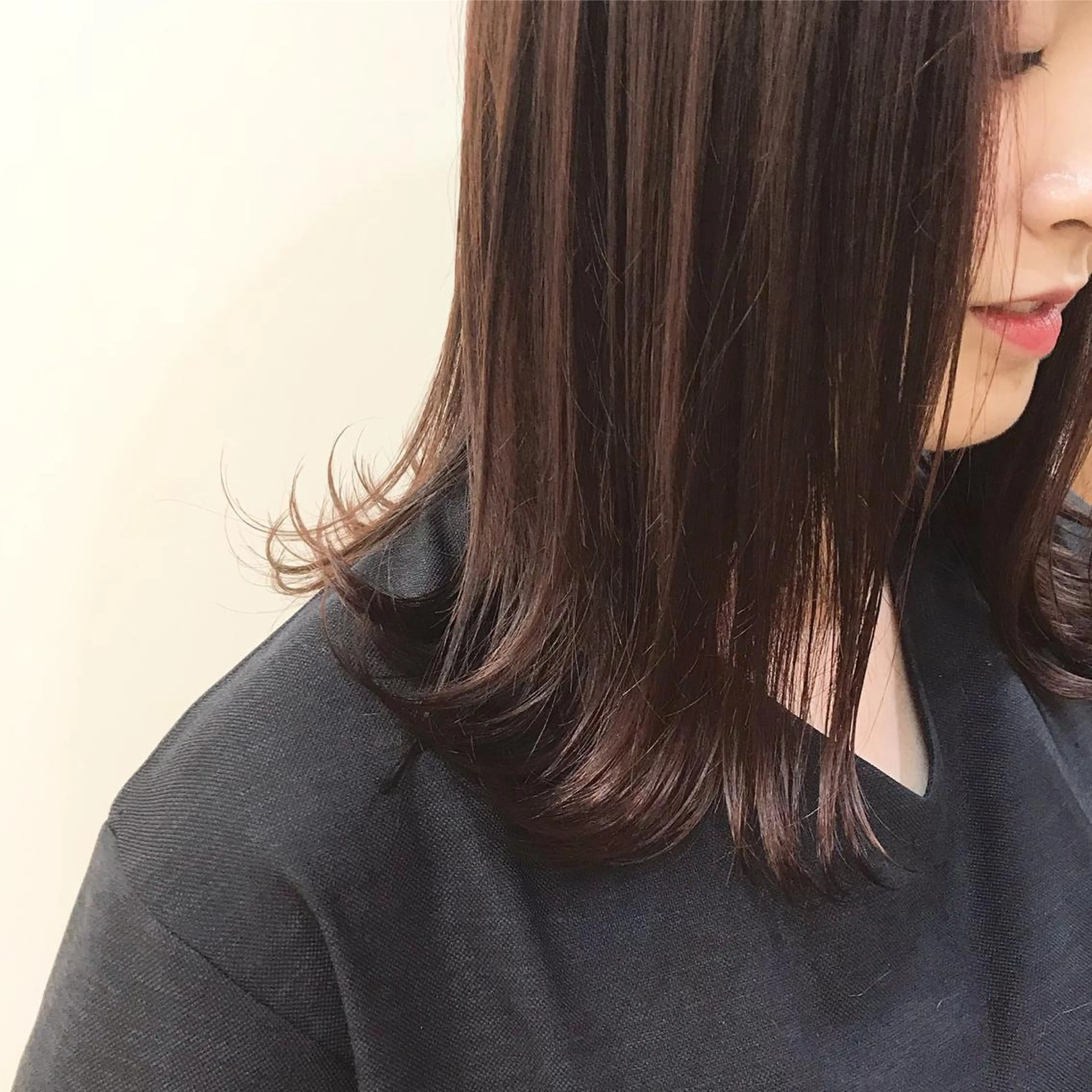 ミディアム カラー ピンクカラー レッドカラー クニモトハルナ ボブ/柔らかカラーのヘアスタイル