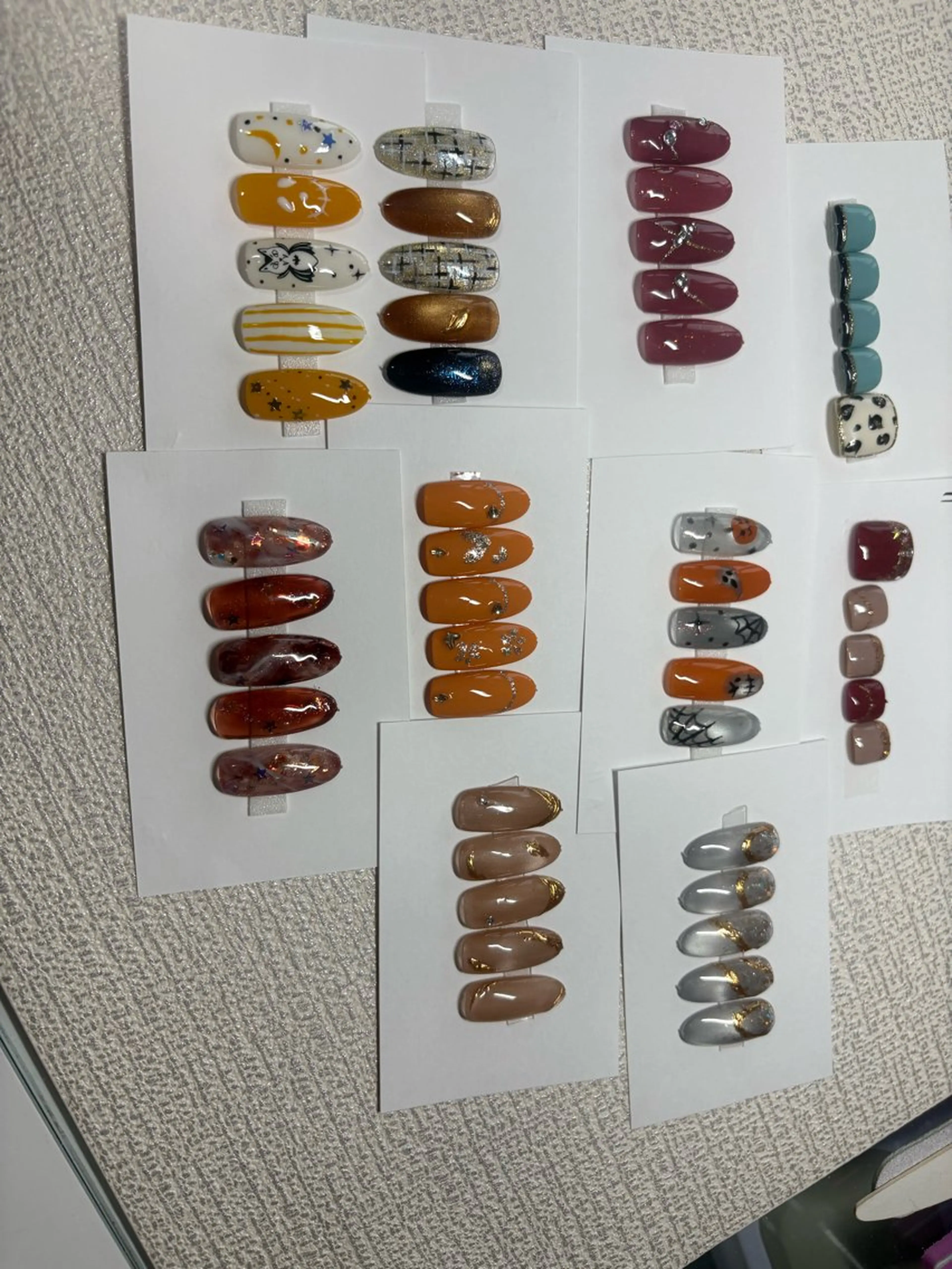 ネイル ハッピーネイル 蘭のネイルデザイン