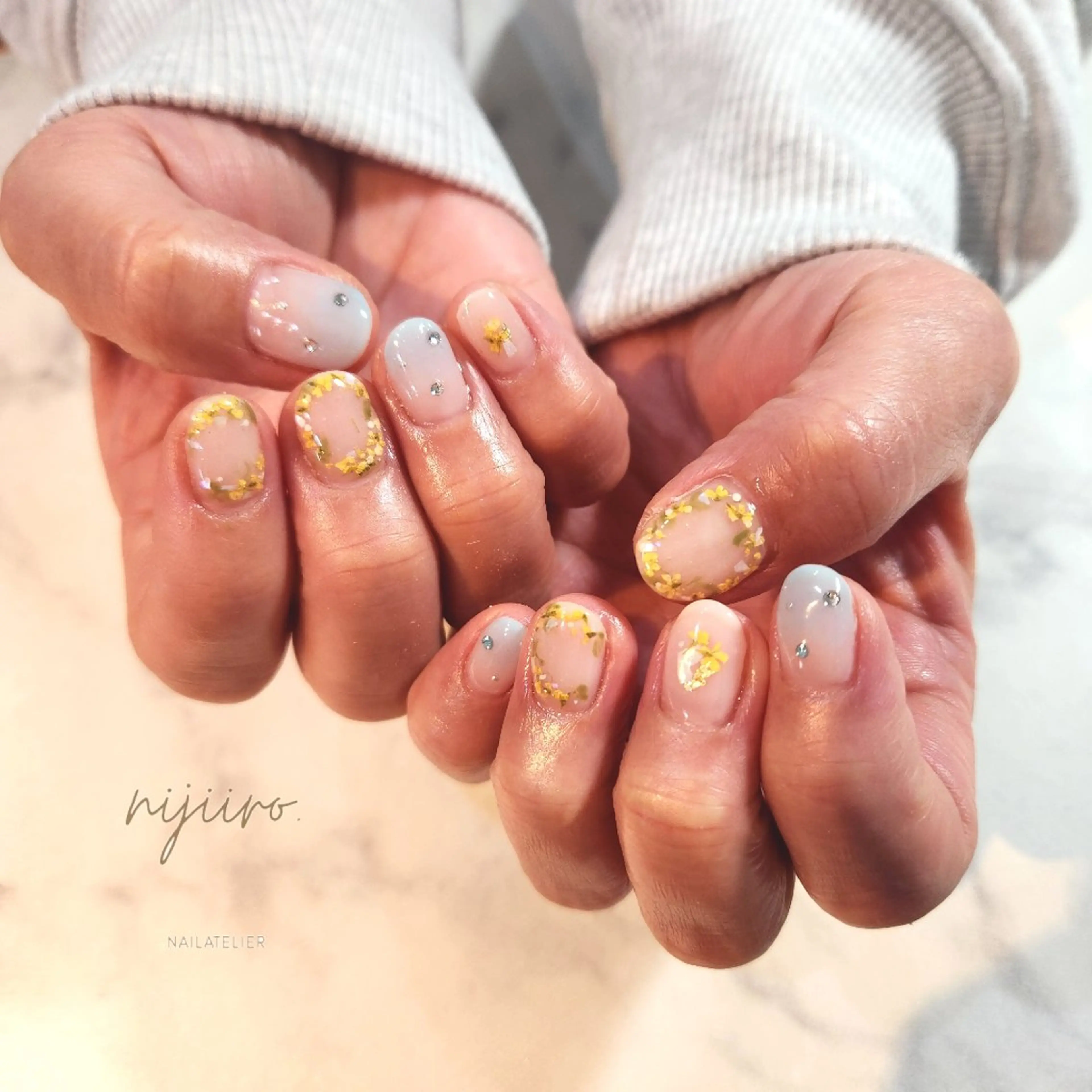 ネイル nailatelier nijiiro.所属・nijiiro🌈 サトウのネイルデザイン