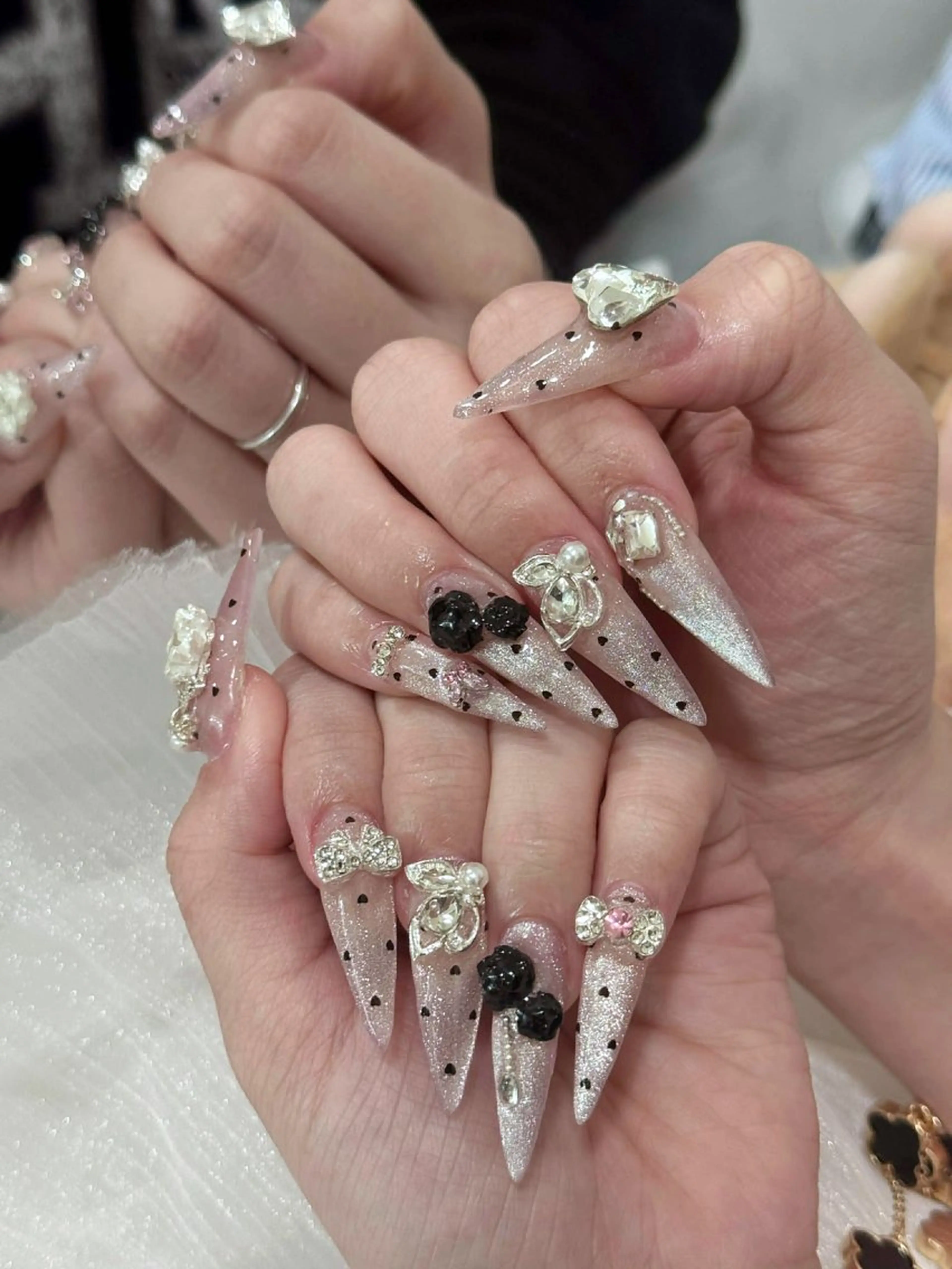 ネイル アートネイル ジェルネイル マグネットネイル ニュアンスネイル シンプルネイル ハンドネイル Ryunail所属・Ryu Nail NekoChanのネイルデザイン