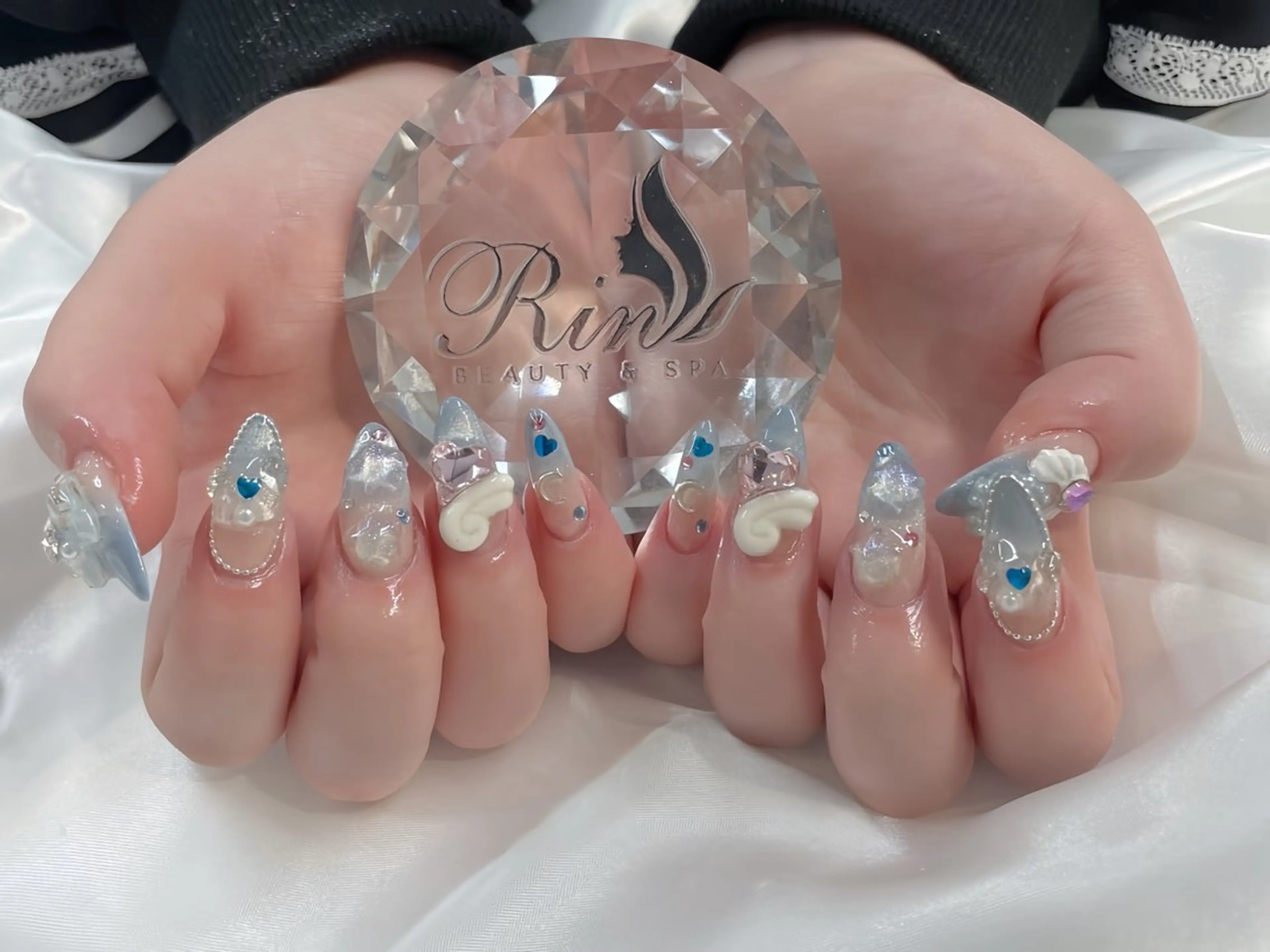 ネイル アートネイル ロングネイル ニュアンスネイル スカルプネイル ネイルチップ ハンドネイル Rin Nail 新大久保店のネイルデザイン