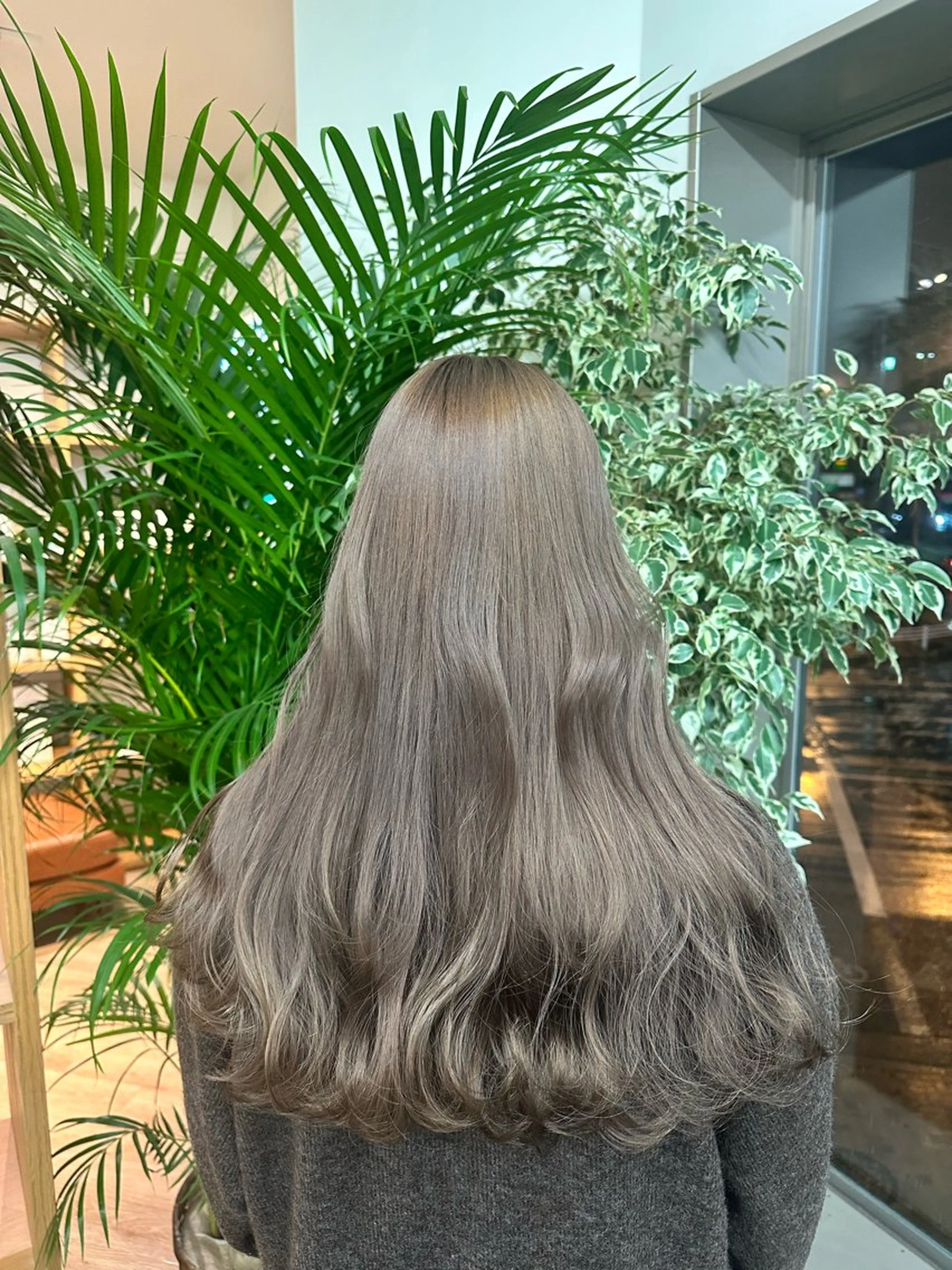 カラー ベージュカラー ヘーゼル ブリーチカラー/ わきたちえ🌻のヘアスタイル